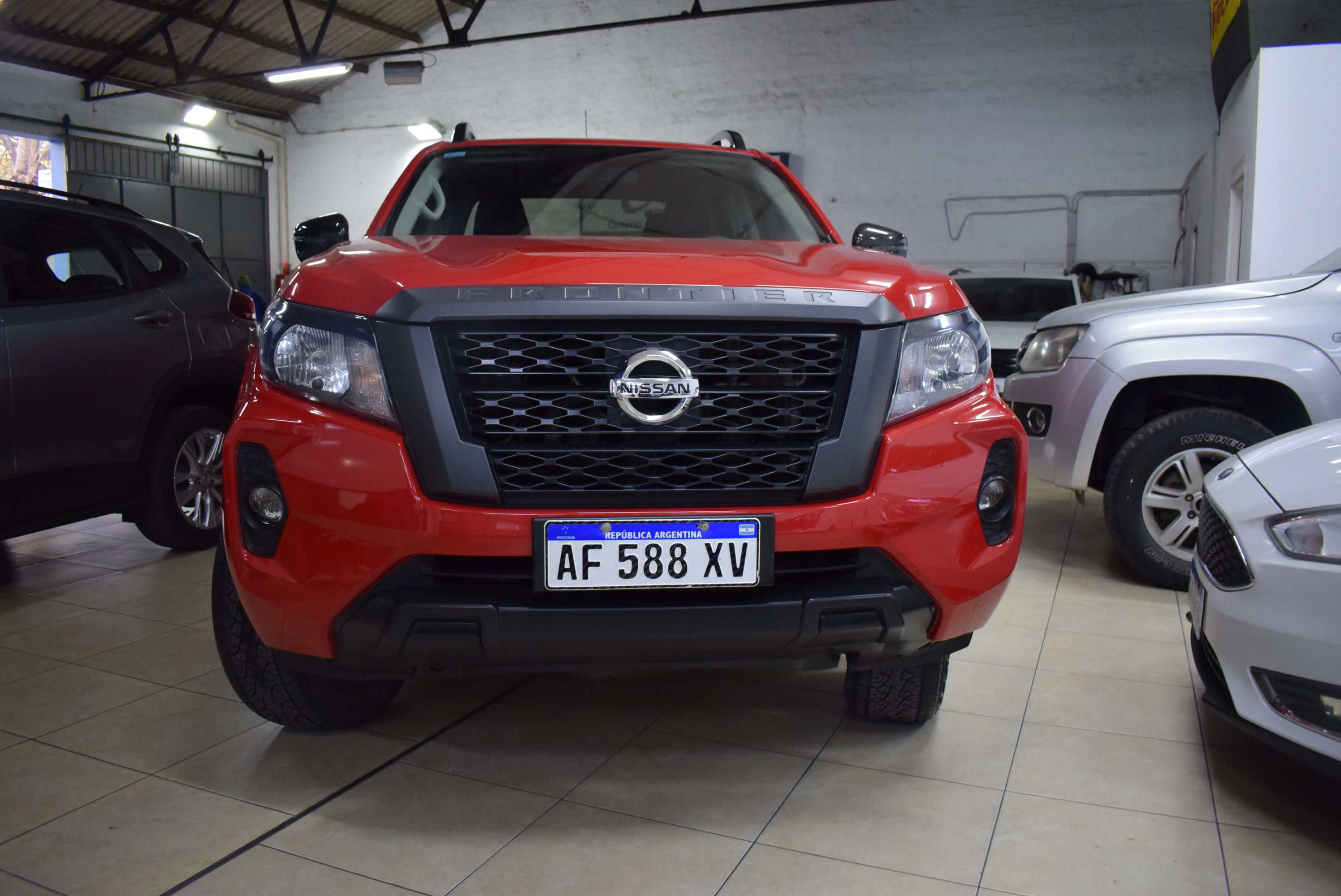 Nissan FRONTIER XGEAR 4X4 AT 2.3 7