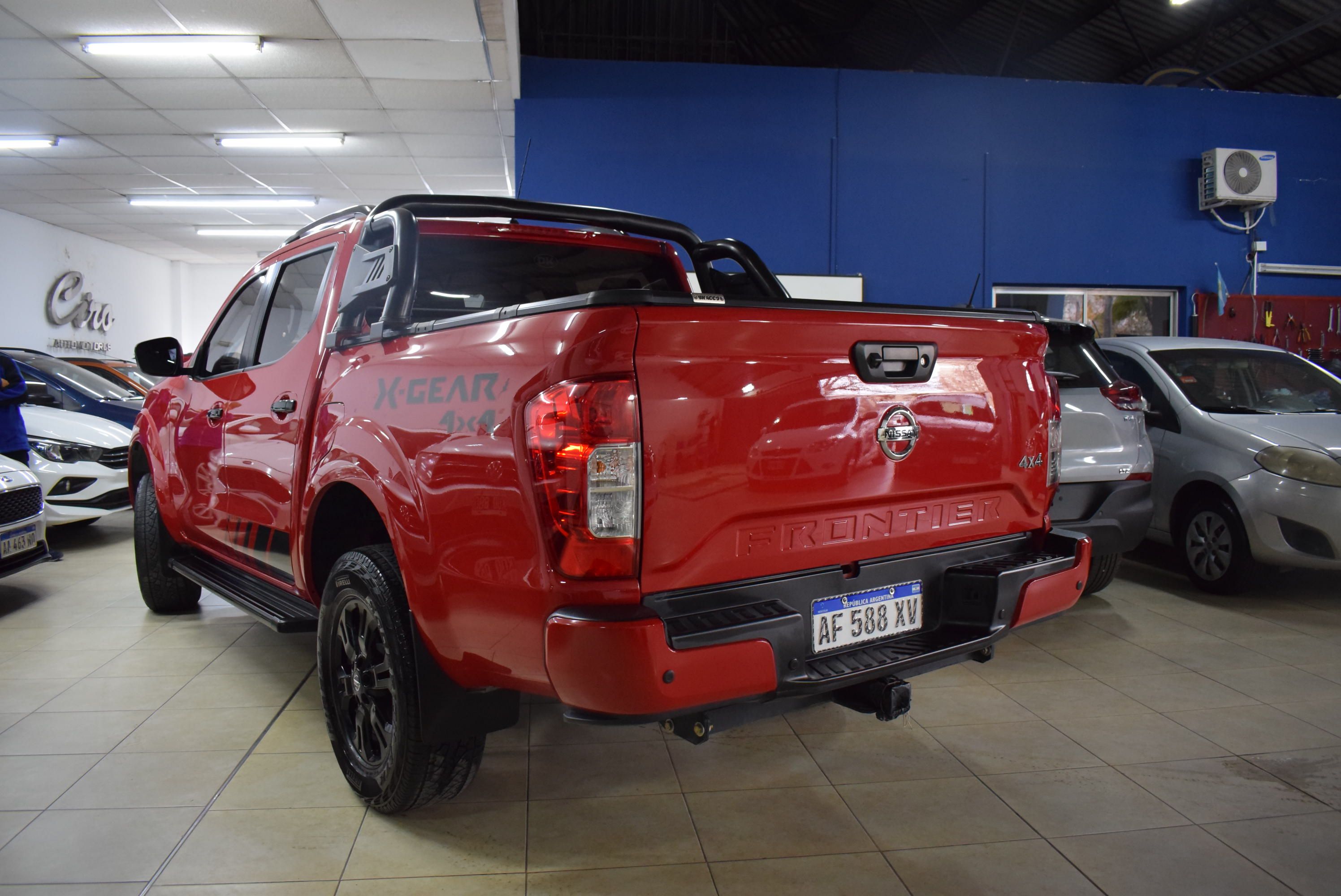 Nissan FRONTIER XGEAR 4X4 AT 2.3 9