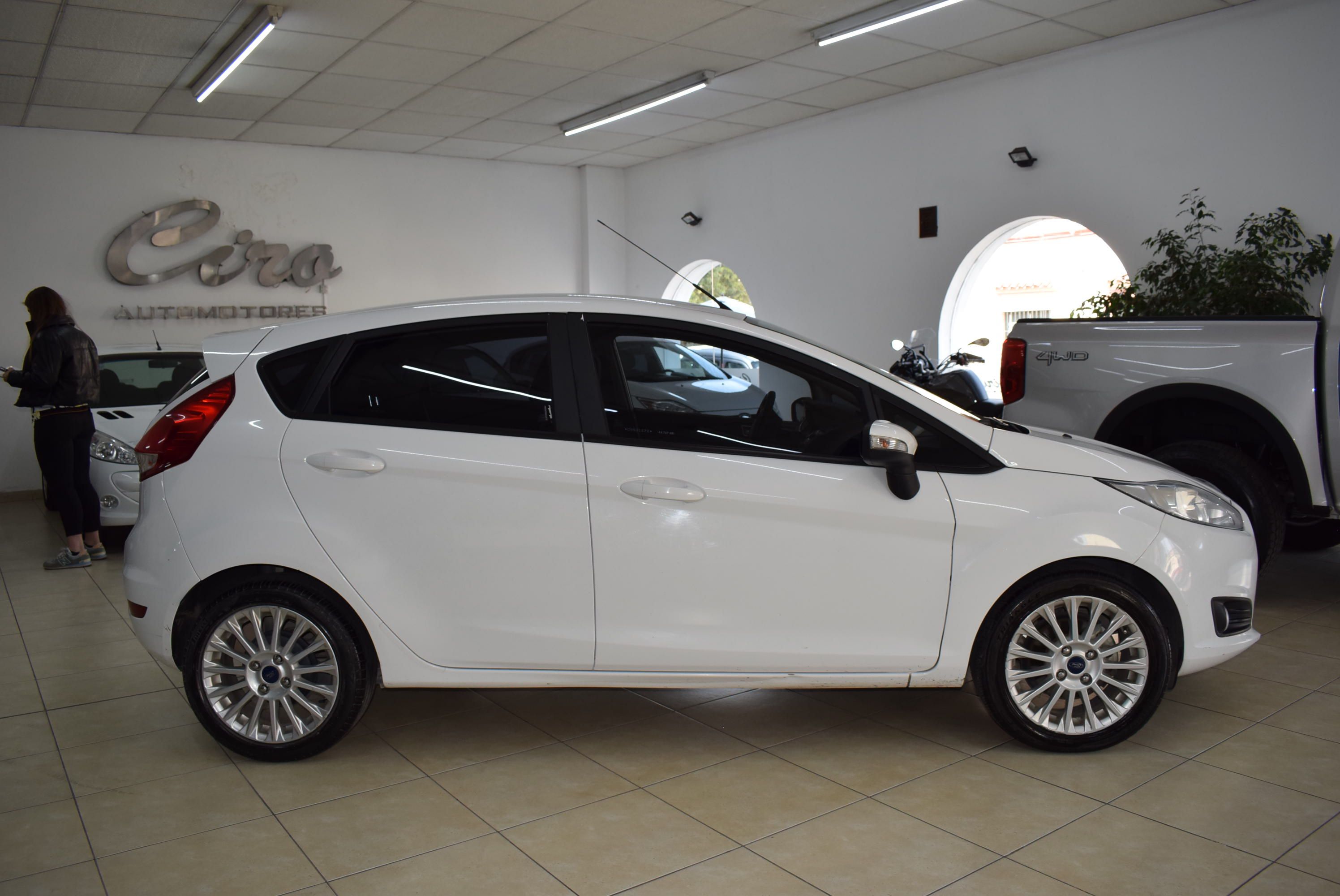 Ford FIESTA 1.6 SE POWERSHIFT AT 8