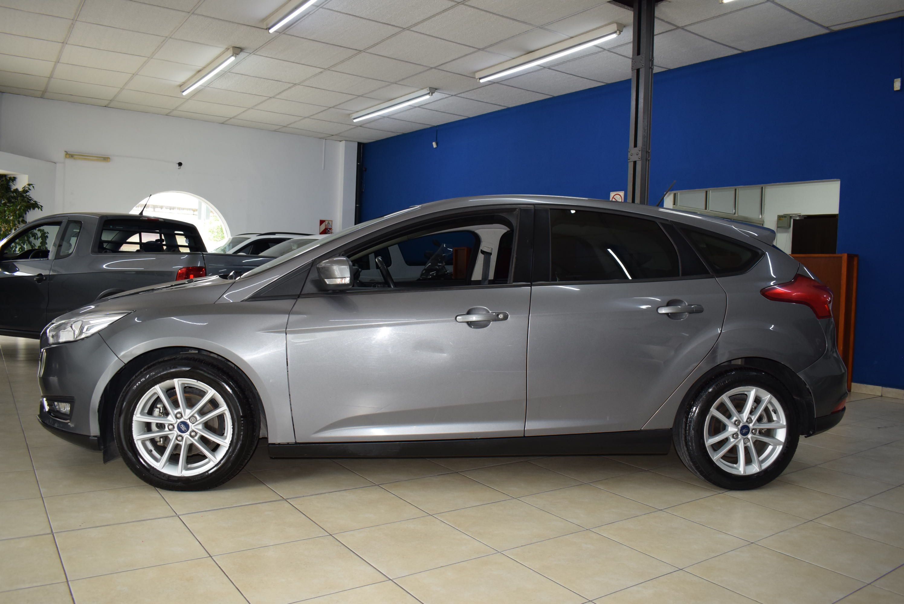 Ford FOCUS 2.0 SE AT 4