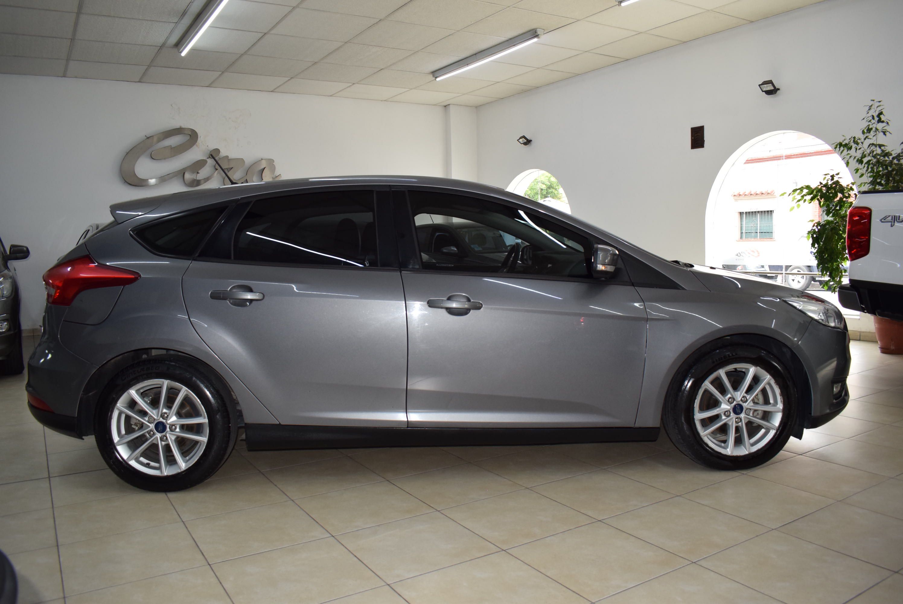 Ford FOCUS 2.0 SE AT 8