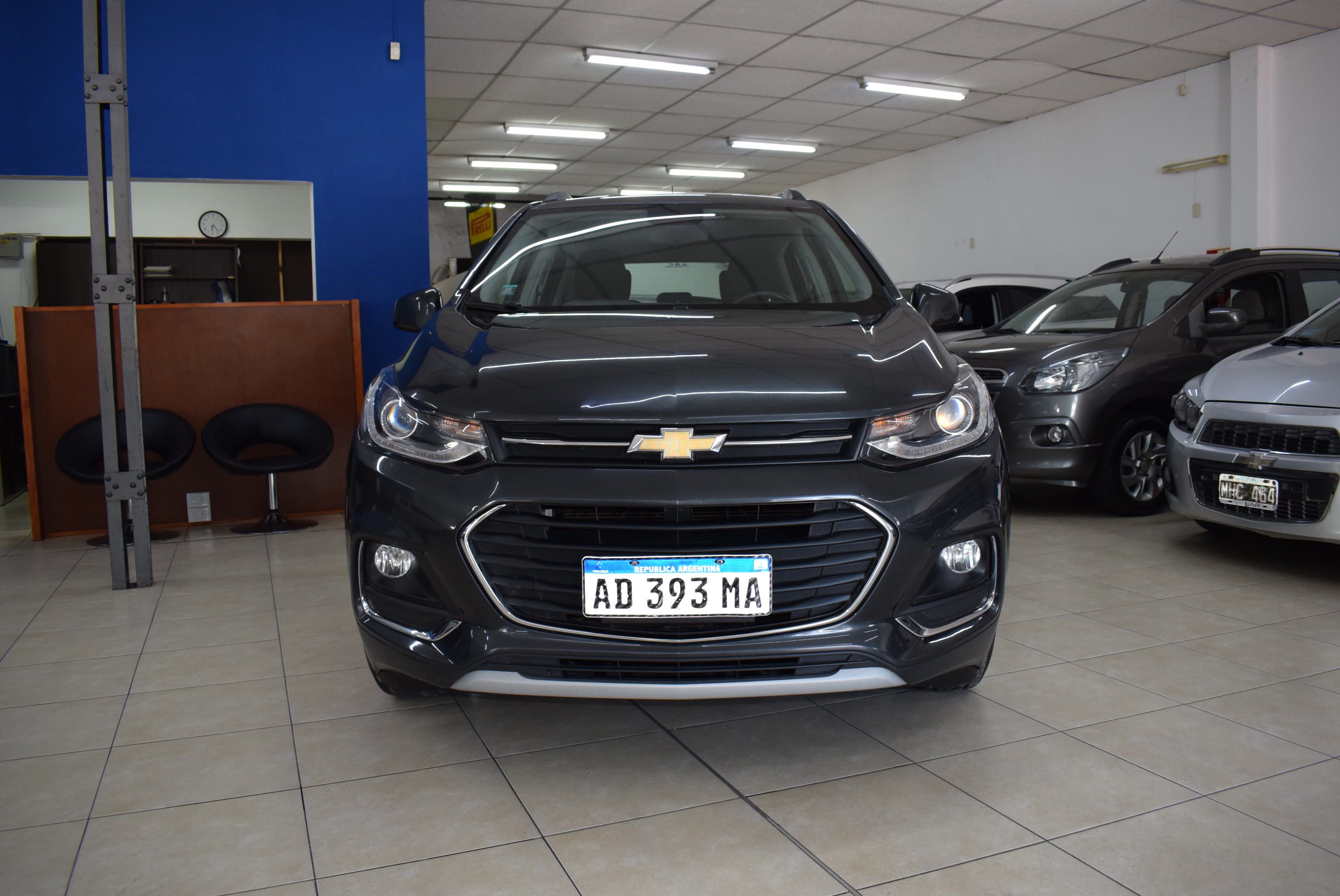 Chevrolet TRACKER LTZ PREMIER 2