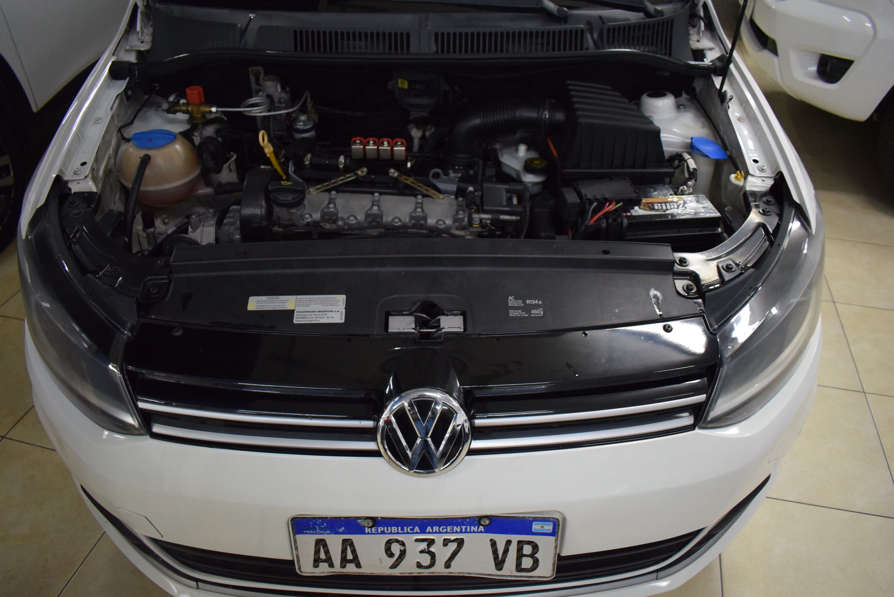Volkswagen SURAN TRENDLINE 1.6 M 5P 2