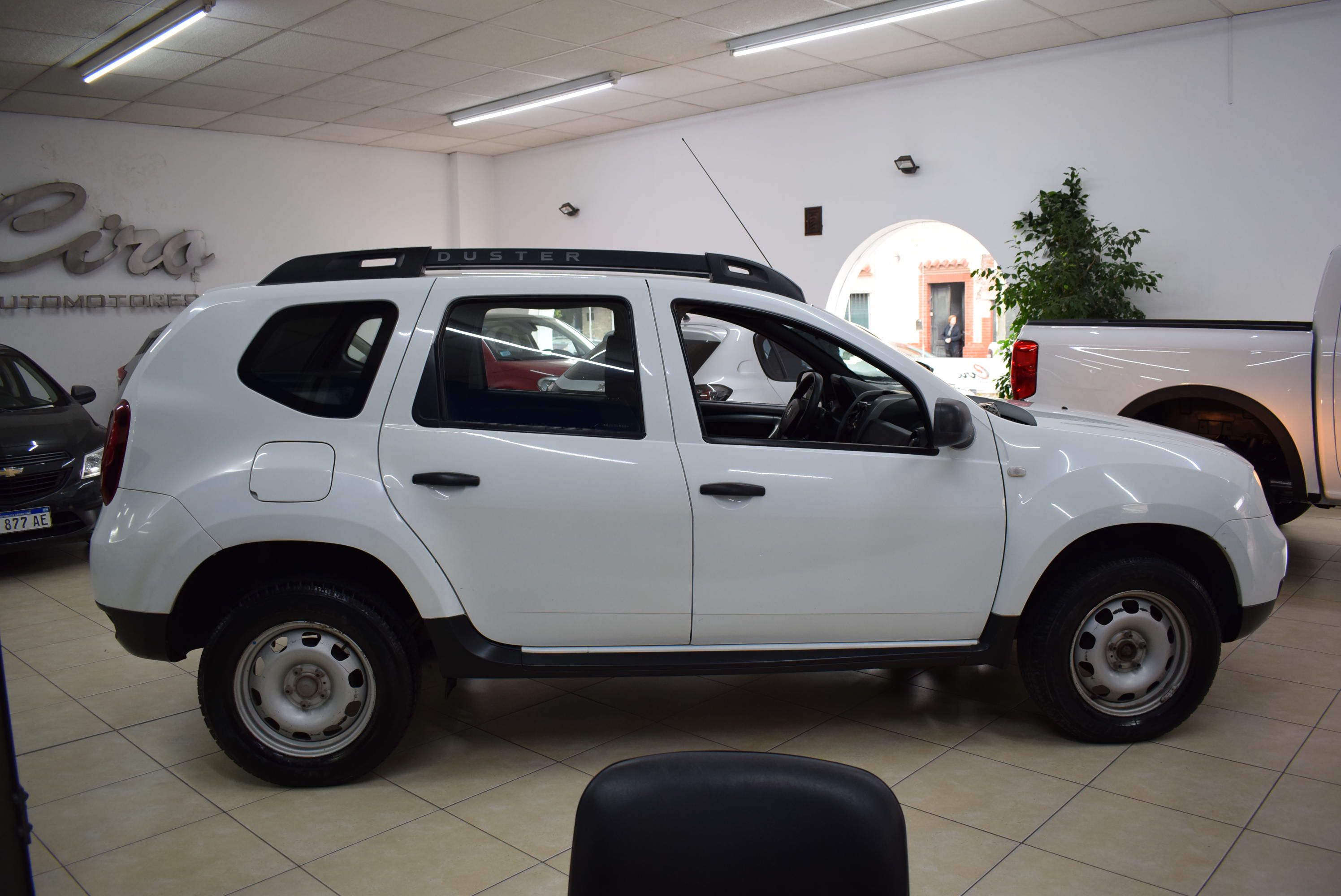 Renault DUSTER 1.6 4X2 EXPRESSION  8