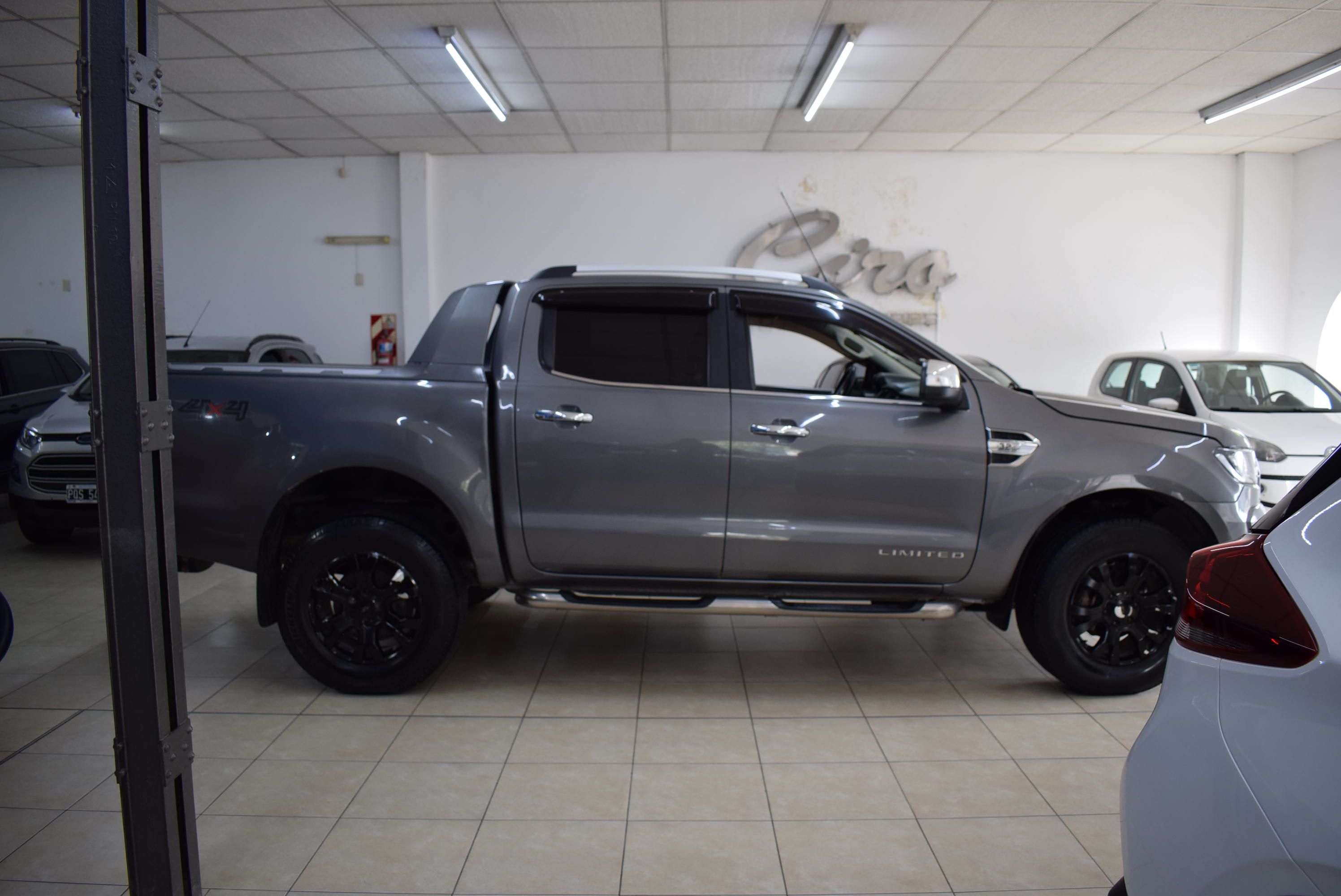 Ford RANGER DC 4X4 LTD AT 3.2L 2