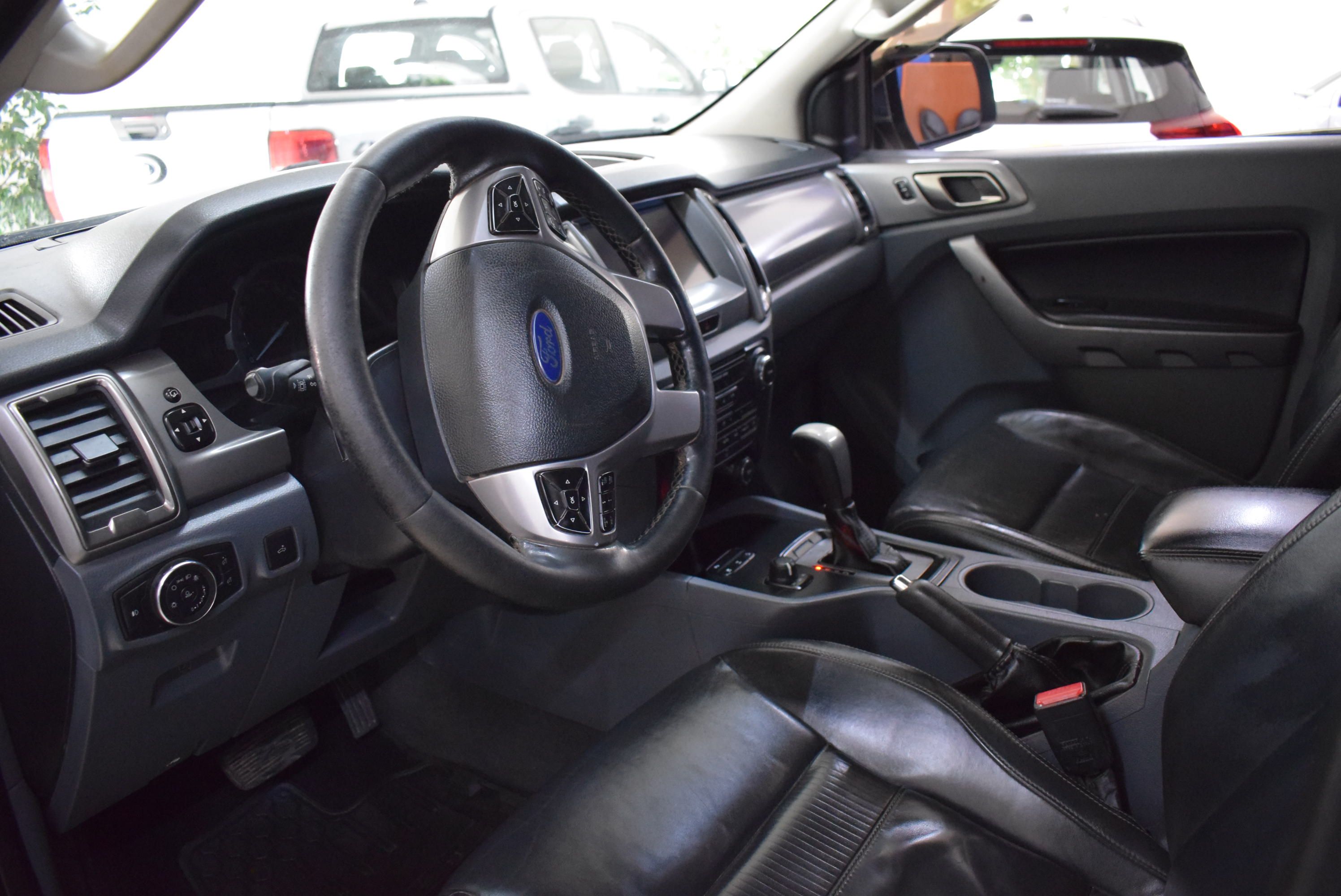 Ford RANGER DC 4X4 LTD AT 3.2L 4