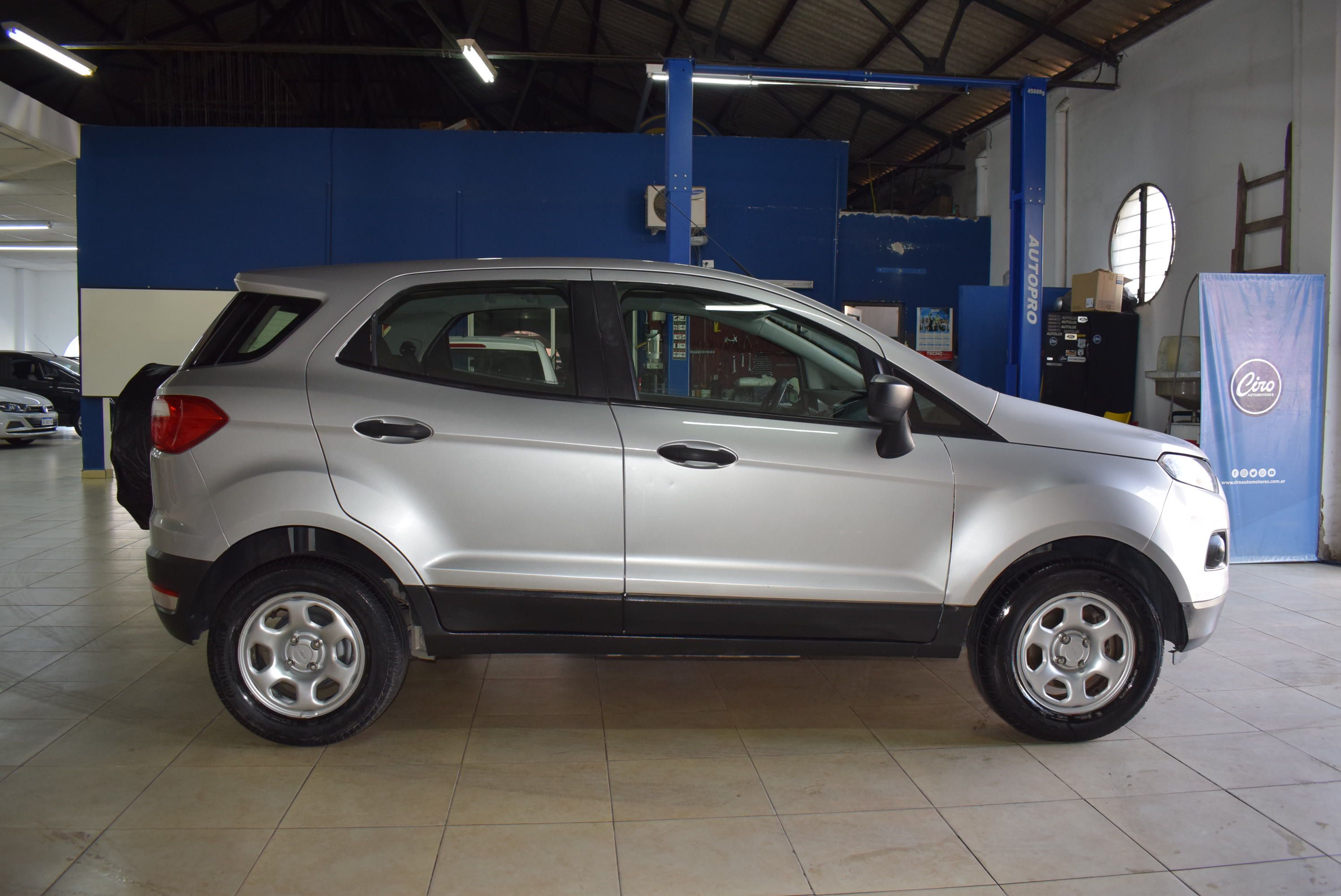 Ford Ecosport 1.6 s 8