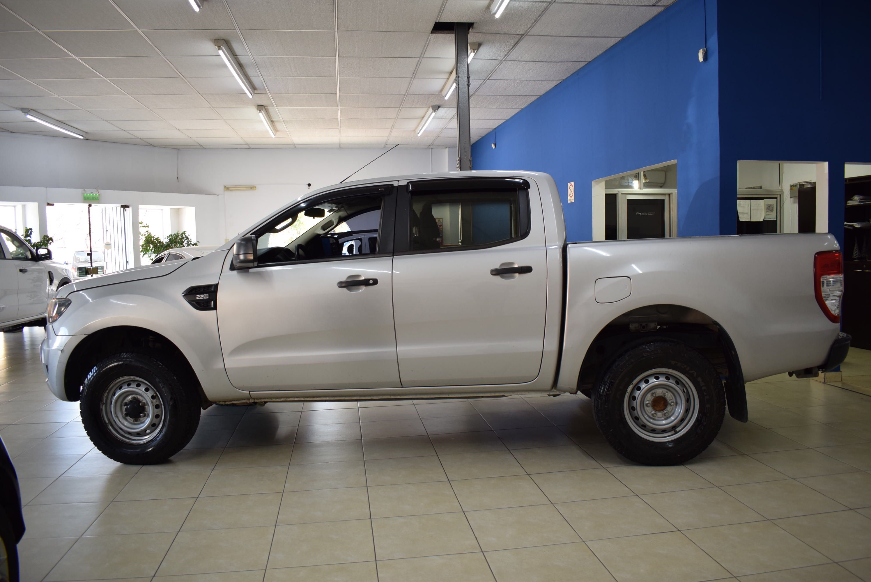 Ford RANGER DC 4X2 XL 4