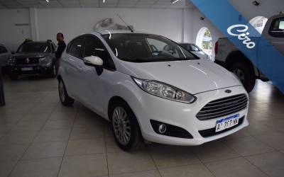 Ford FIESTA 1.6 SE POWERSHIFT AT