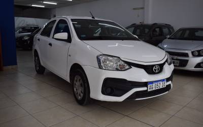 Toyota ETIOS X 1.5 