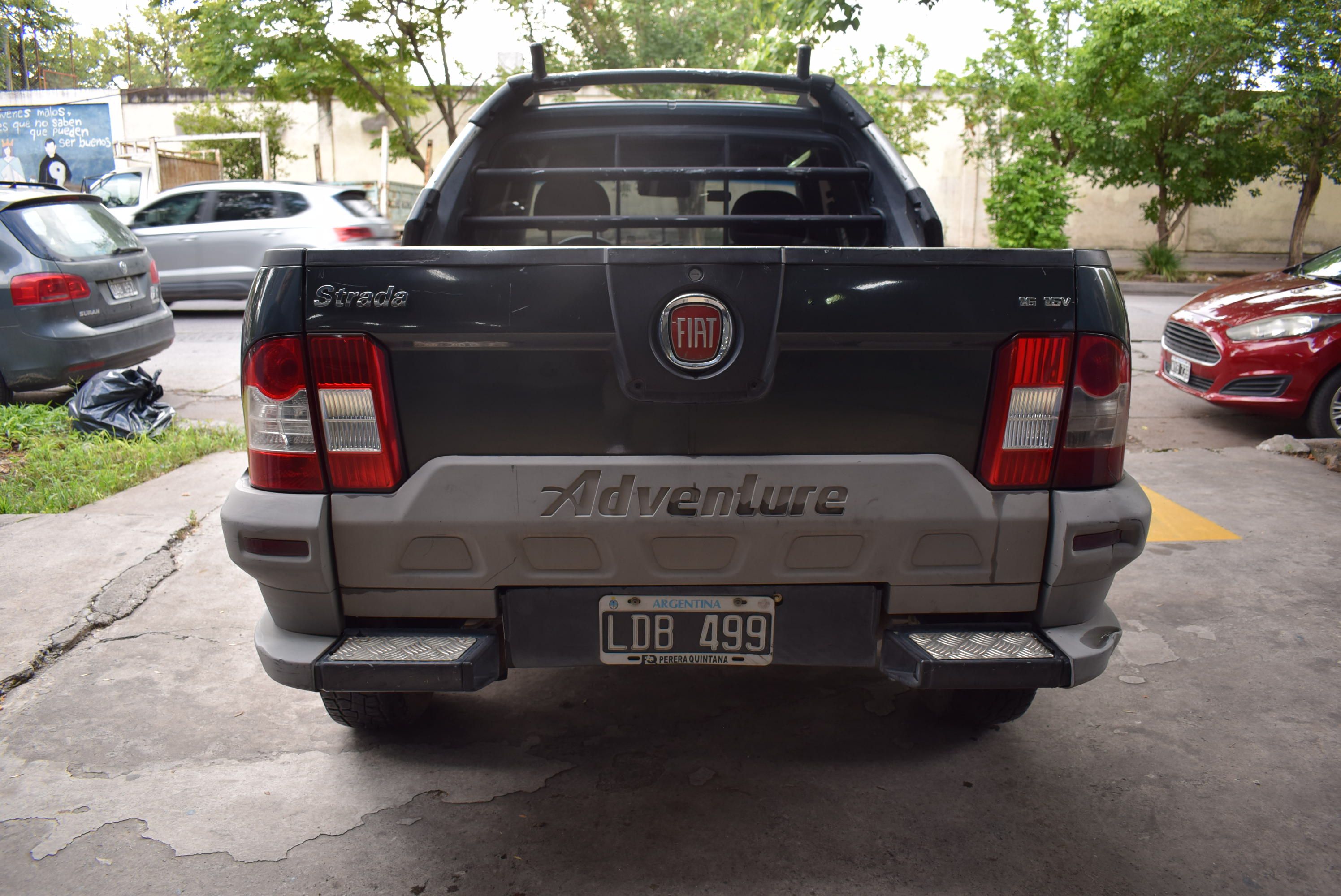 Fiat STRADA 1.6 ADVENTURE 6