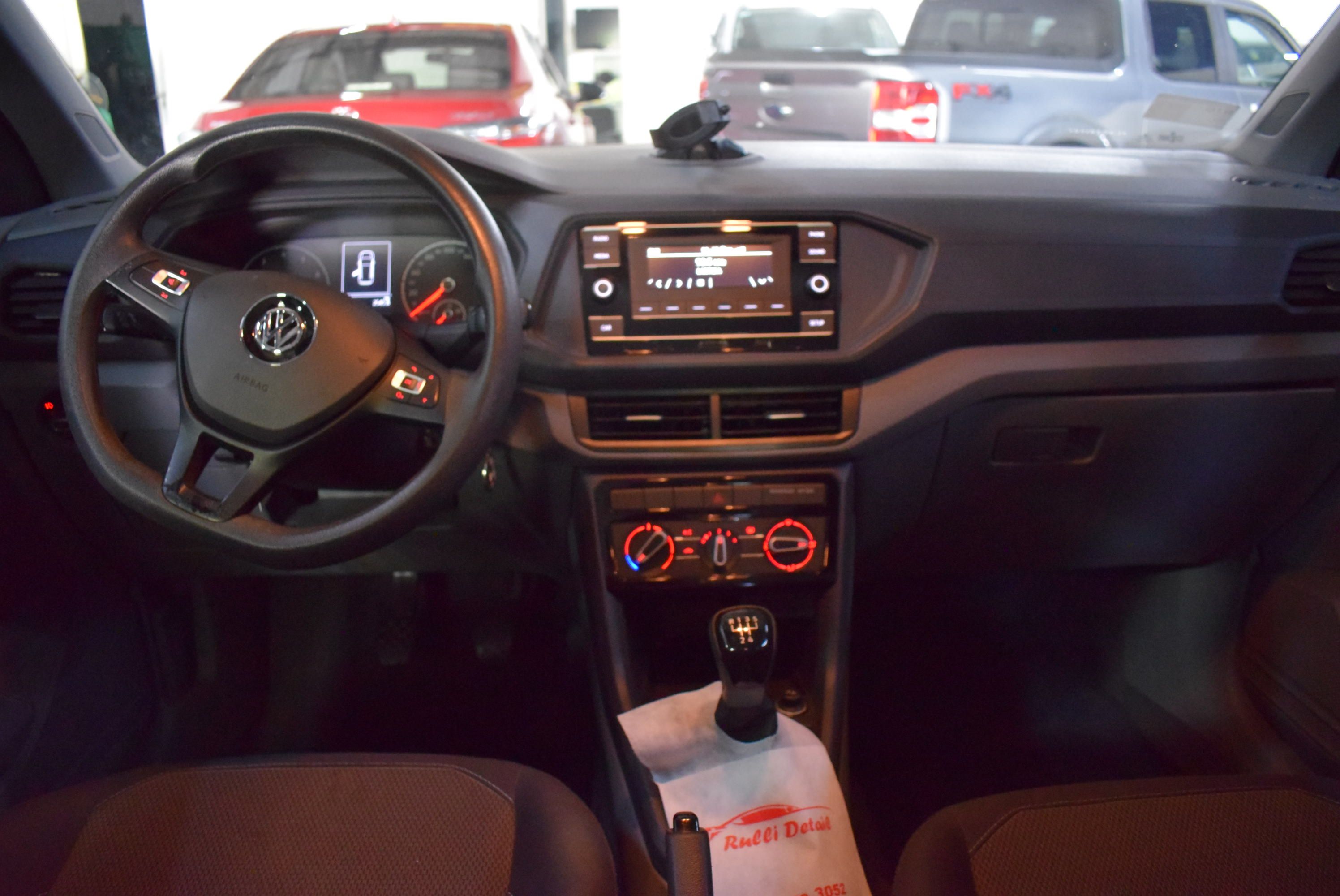 Volkswagen TCROSS TRENDLINE 1.6 3