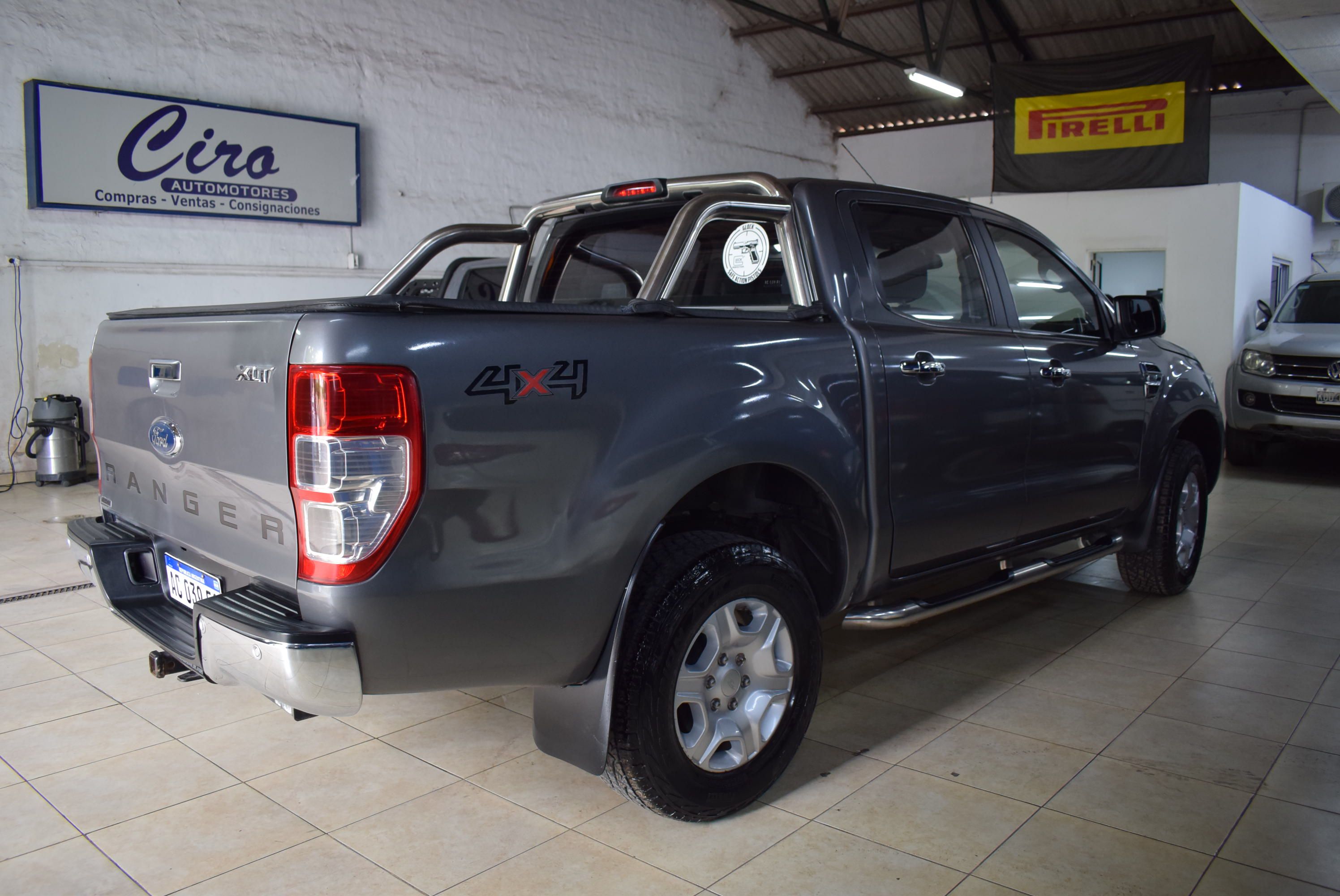 Ford FORD RANGER DC 4X4 XLT MT 3.2L D  2