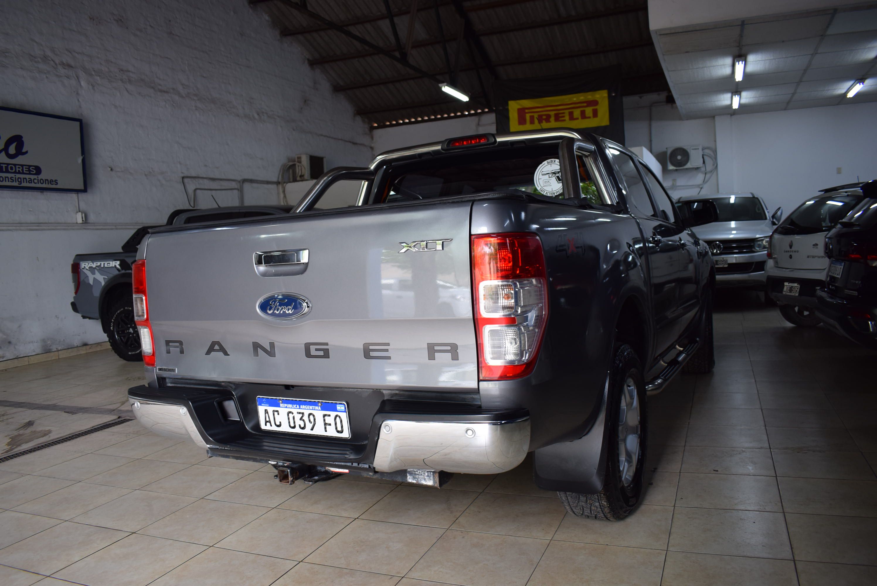 Ford FORD RANGER DC 4X4 XLT MT 3.2L D  8