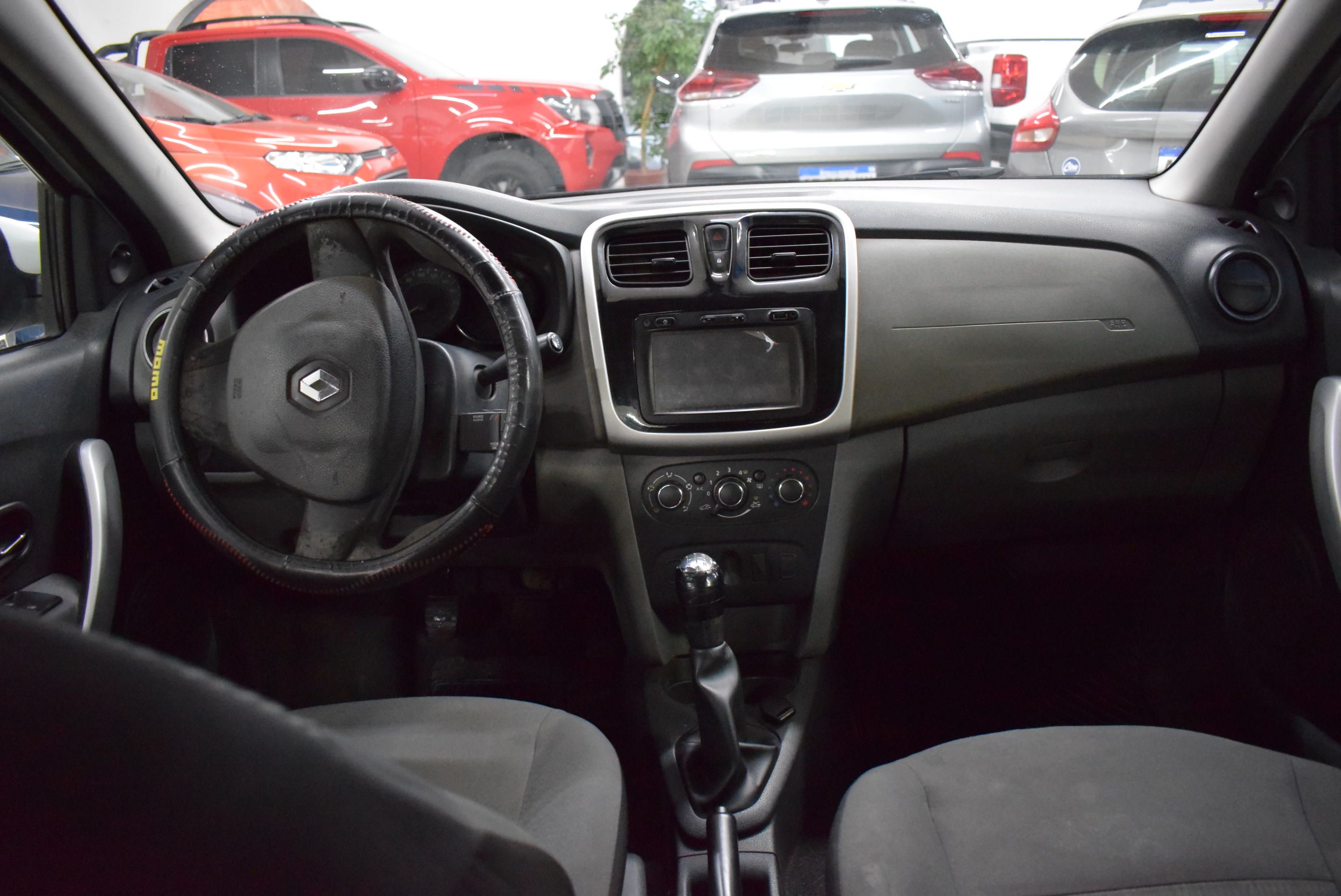 Renault LOGAN EXPRESSION 4