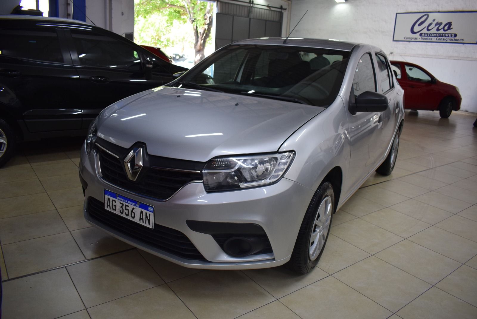 Renault LOGAN LIFE 1.6 5