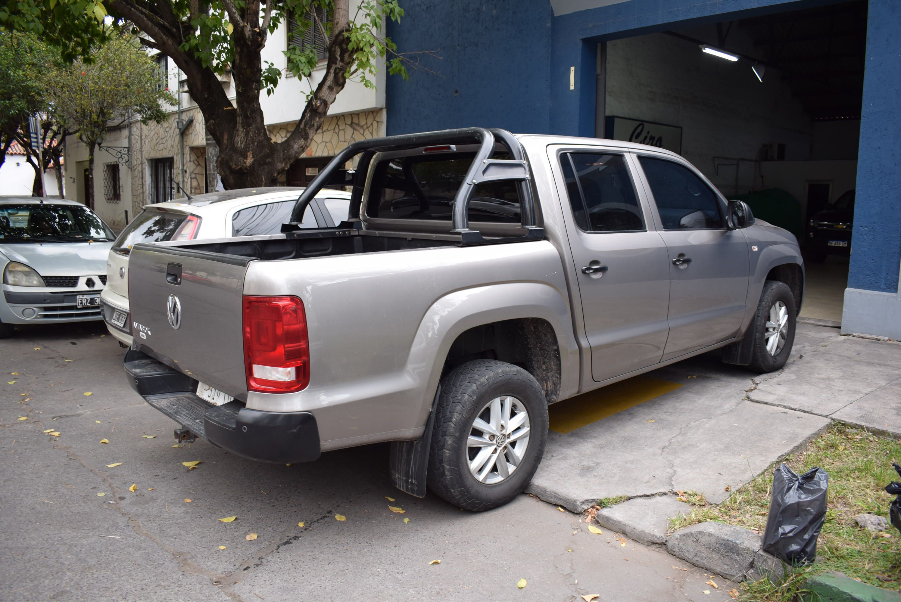 Volkswagen AMAROK TRENDLINE 2.0 4X2 5