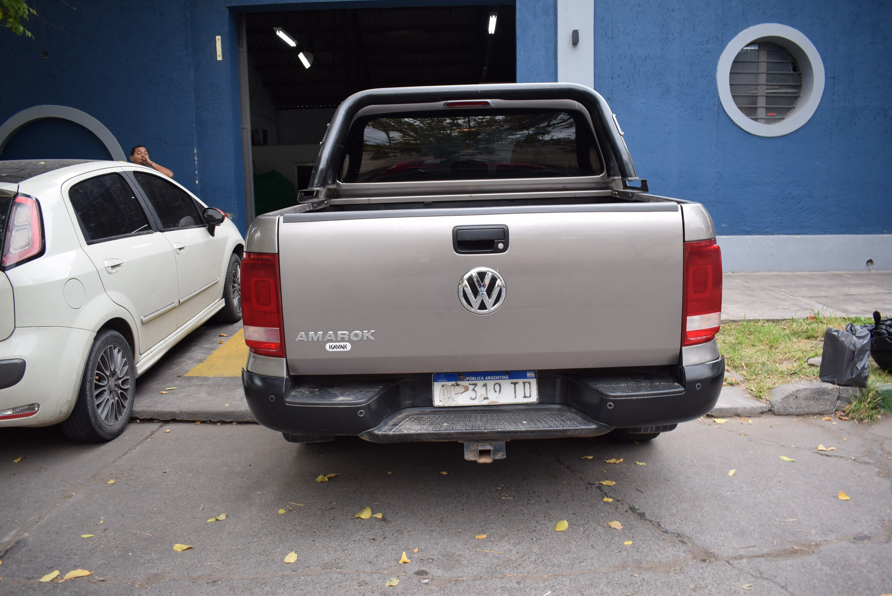 Volkswagen AMAROK TRENDLINE 2.0 4X2 8