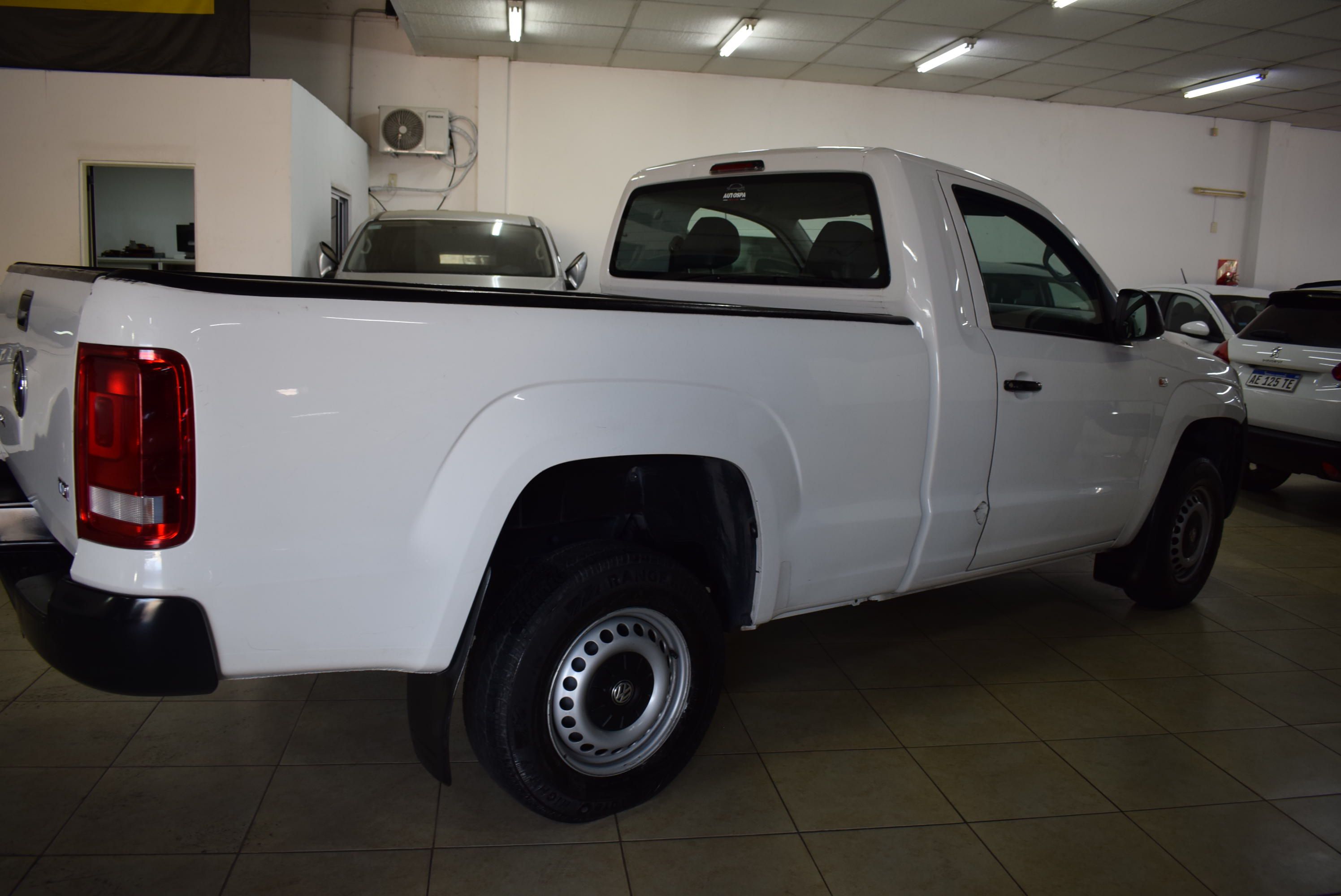 Volkswagen AMAROK 4X2 TRENDLINE 2.0 7