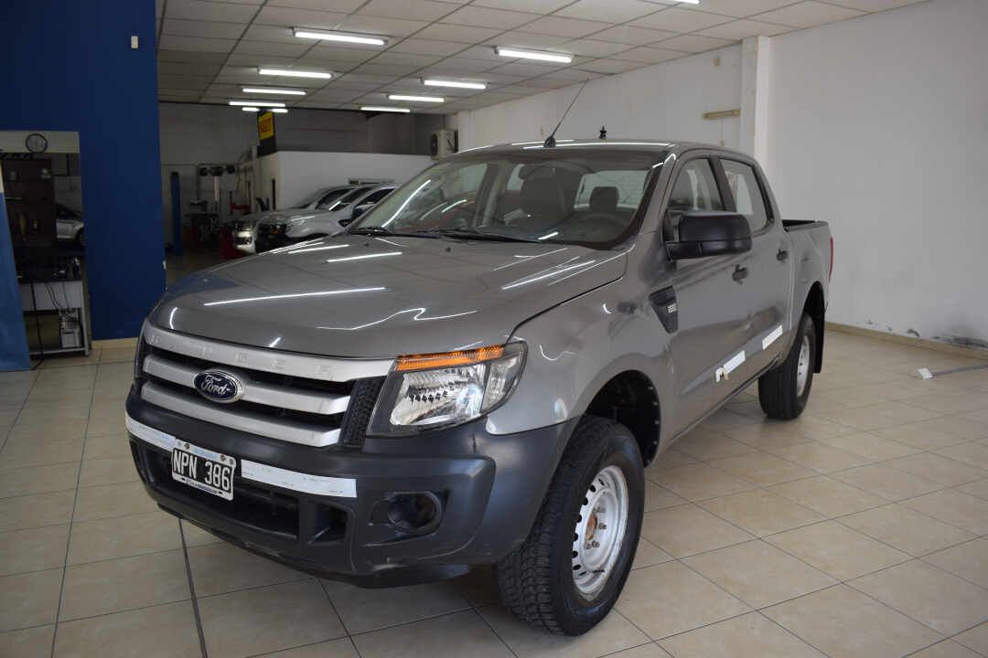 Ford RANGER DC 4X2 XL SAFETY 2.2L D 