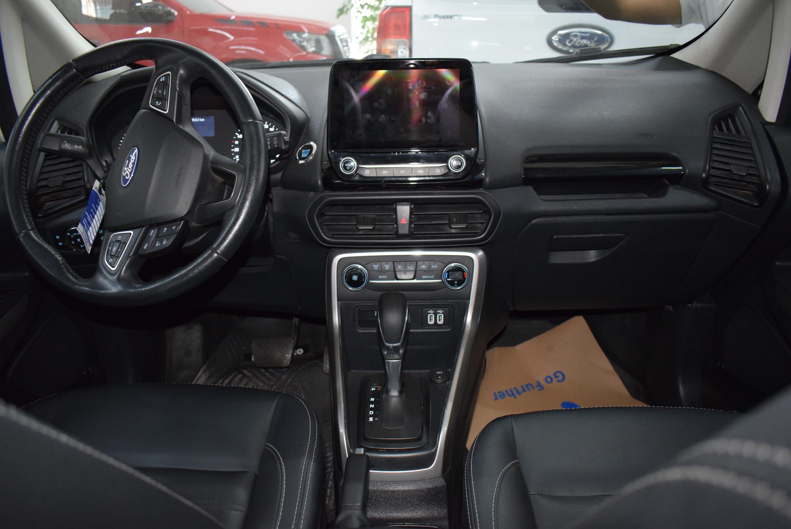 Ford ECOSPORT TITANIUM  4