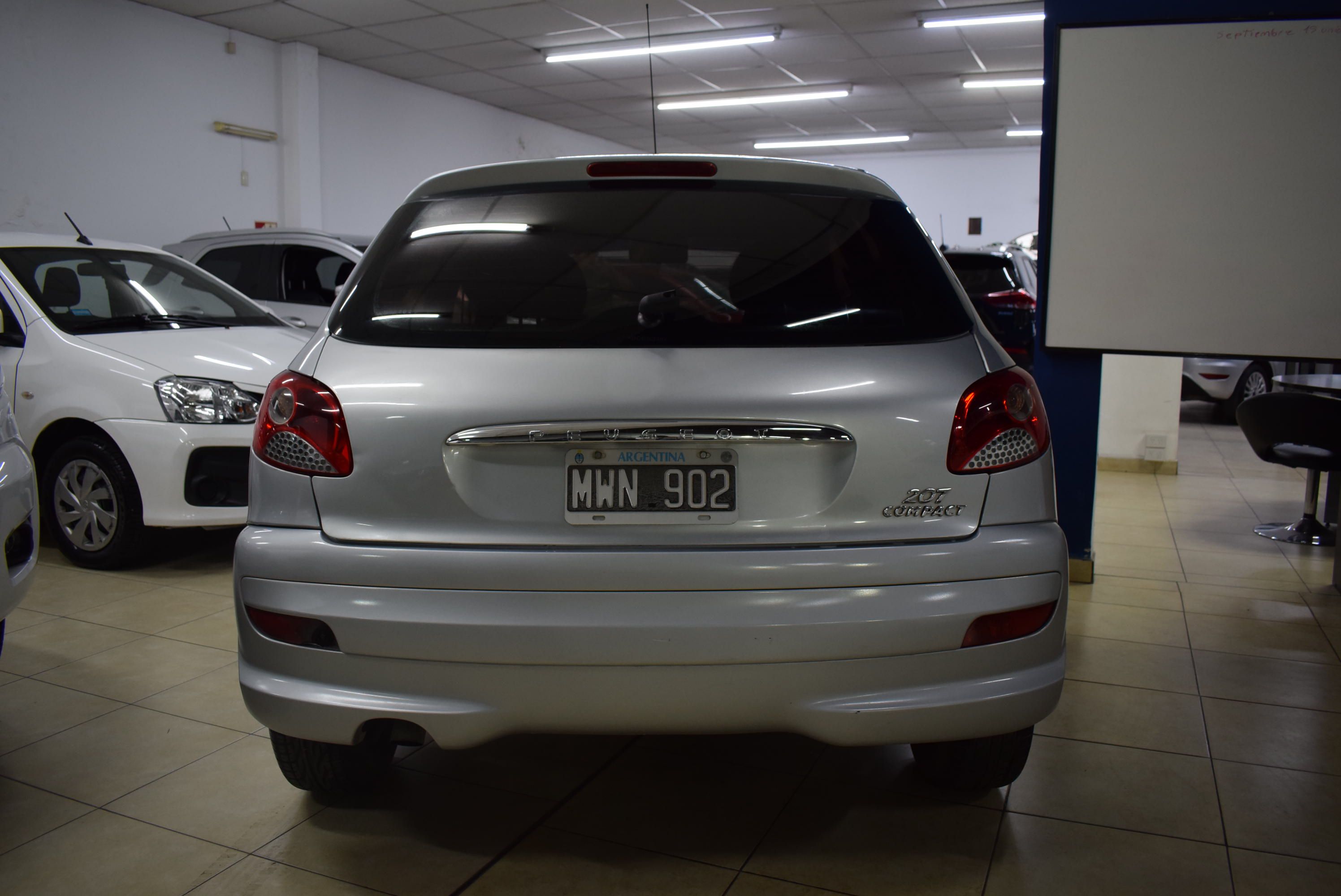 Peugeot 207 COMPACT 1.4 HDI ALLURE 4