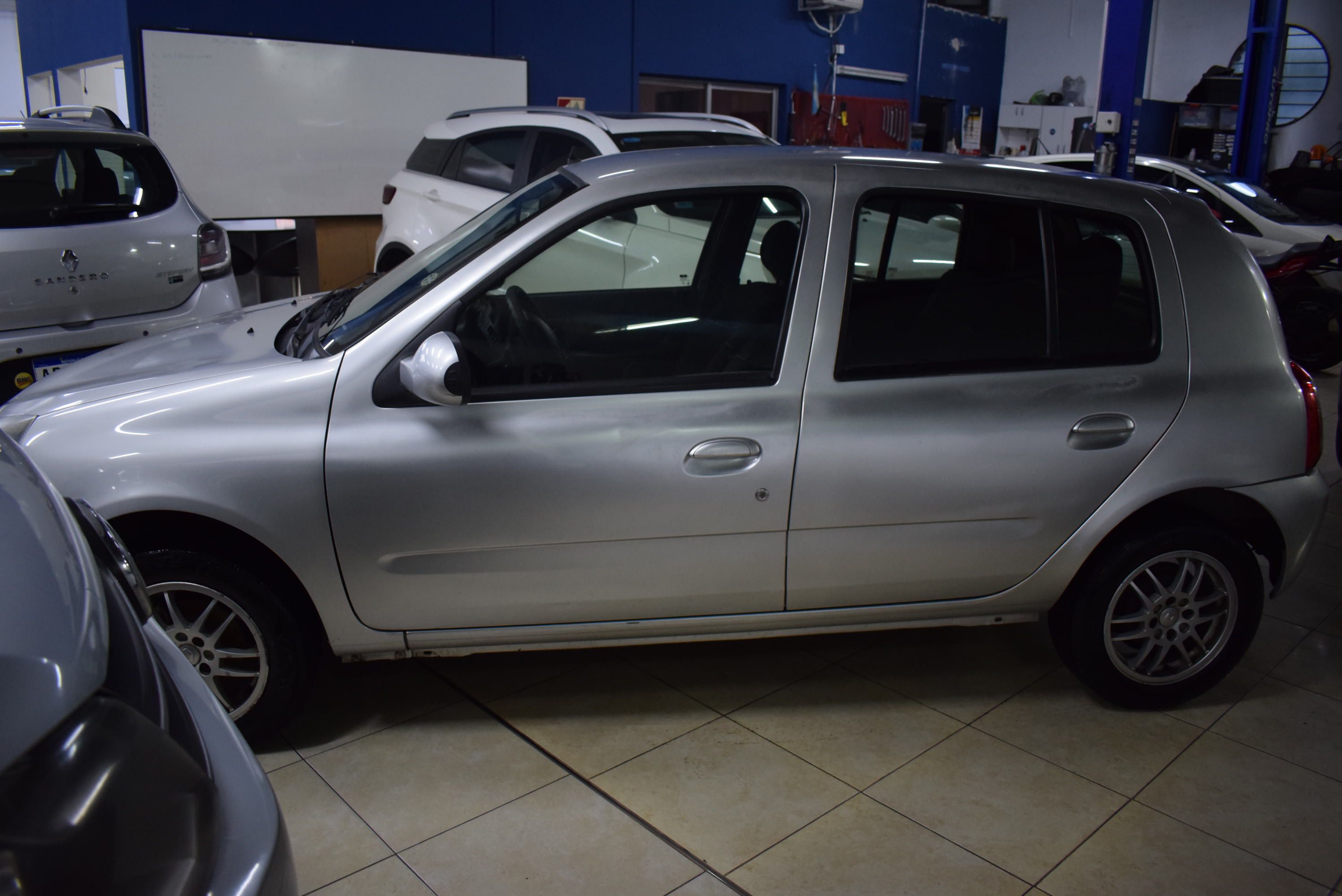 Renault CLIO MIO 1.2 7