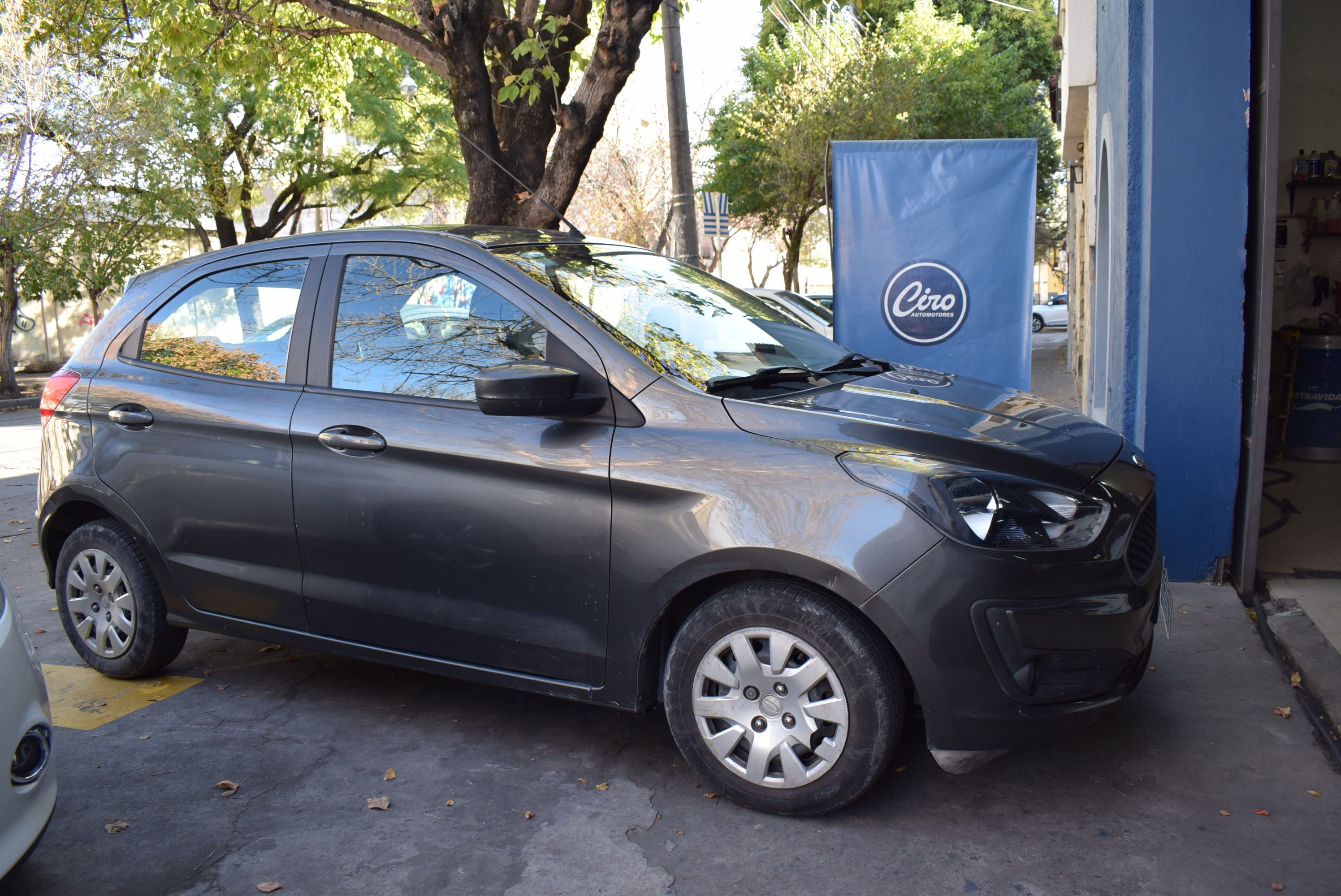 Ford KA 1.5L SE 6