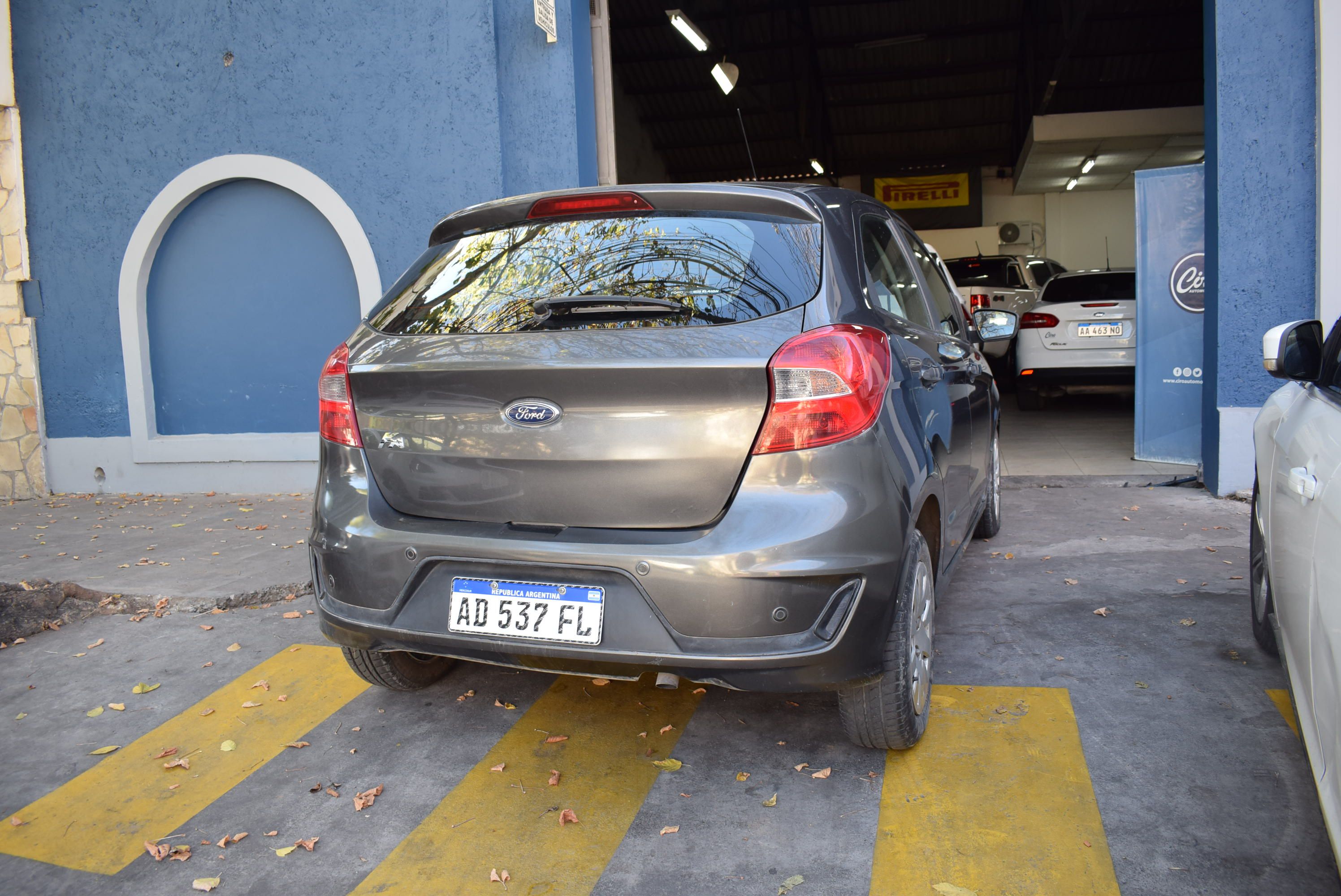 Ford KA 1.5L SE 7
