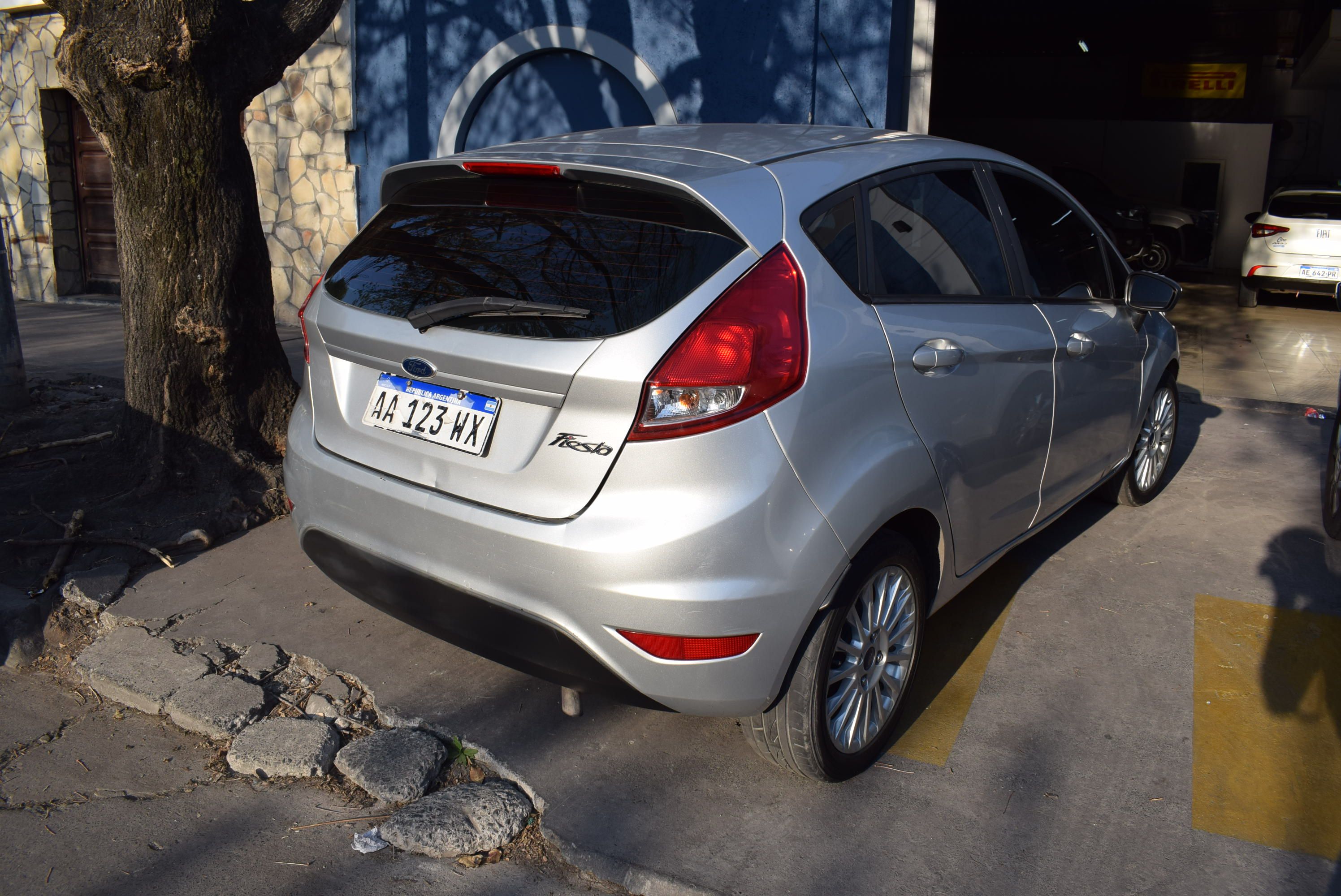 Ford FIESTA 1.6 SE 5P 3