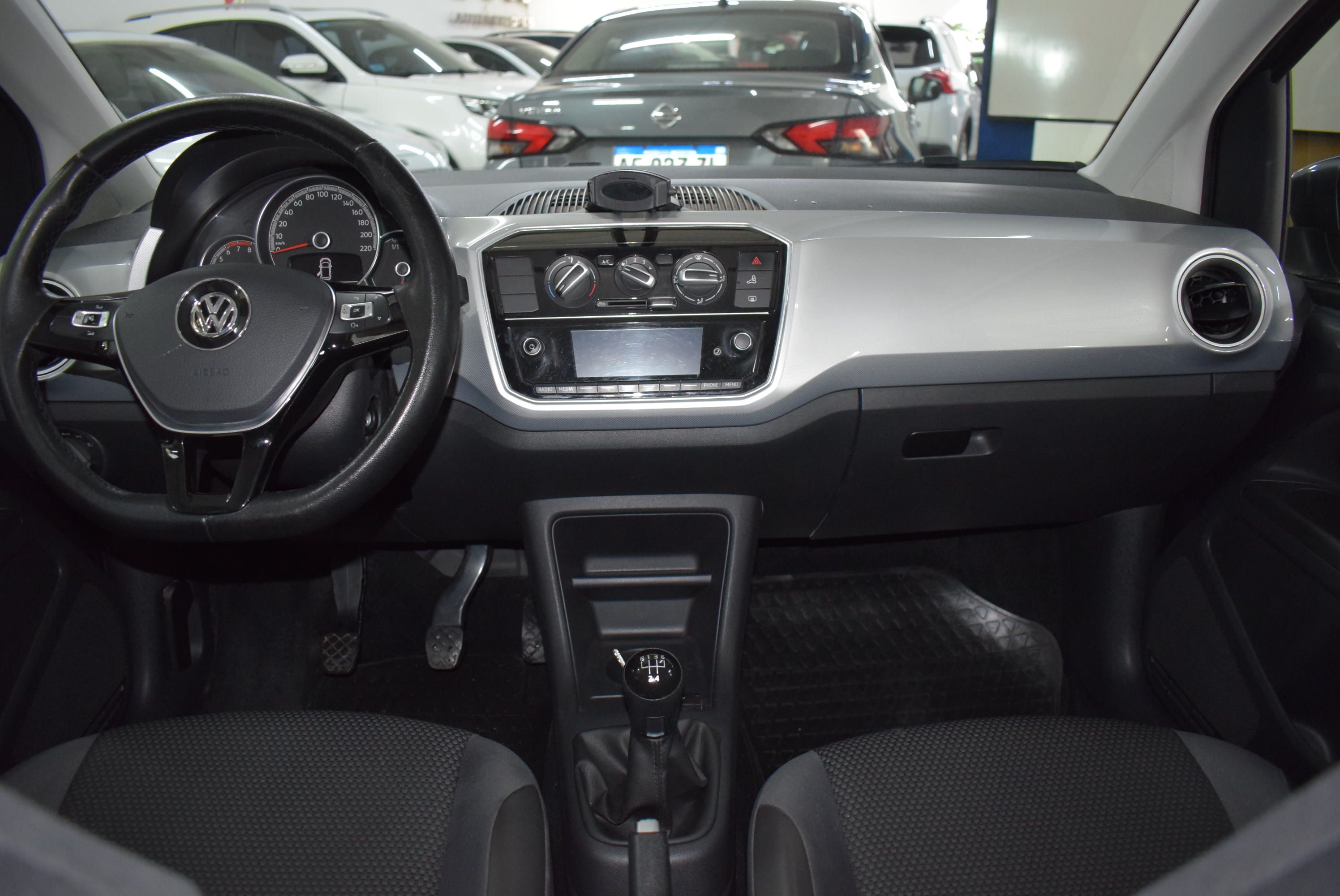 Volkswagen HIGH UP  5