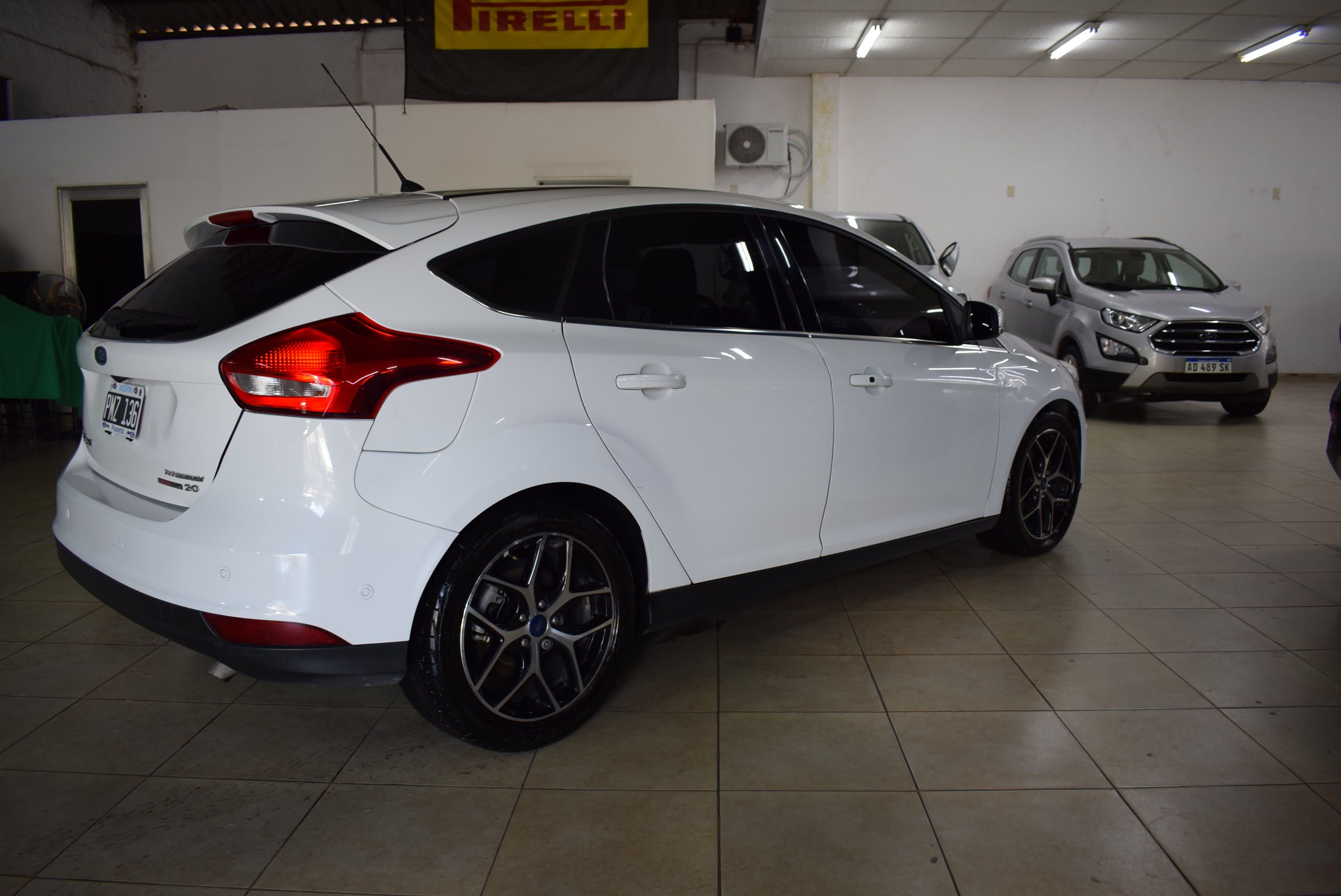 Ford FOCUS TITANIUM AT 3