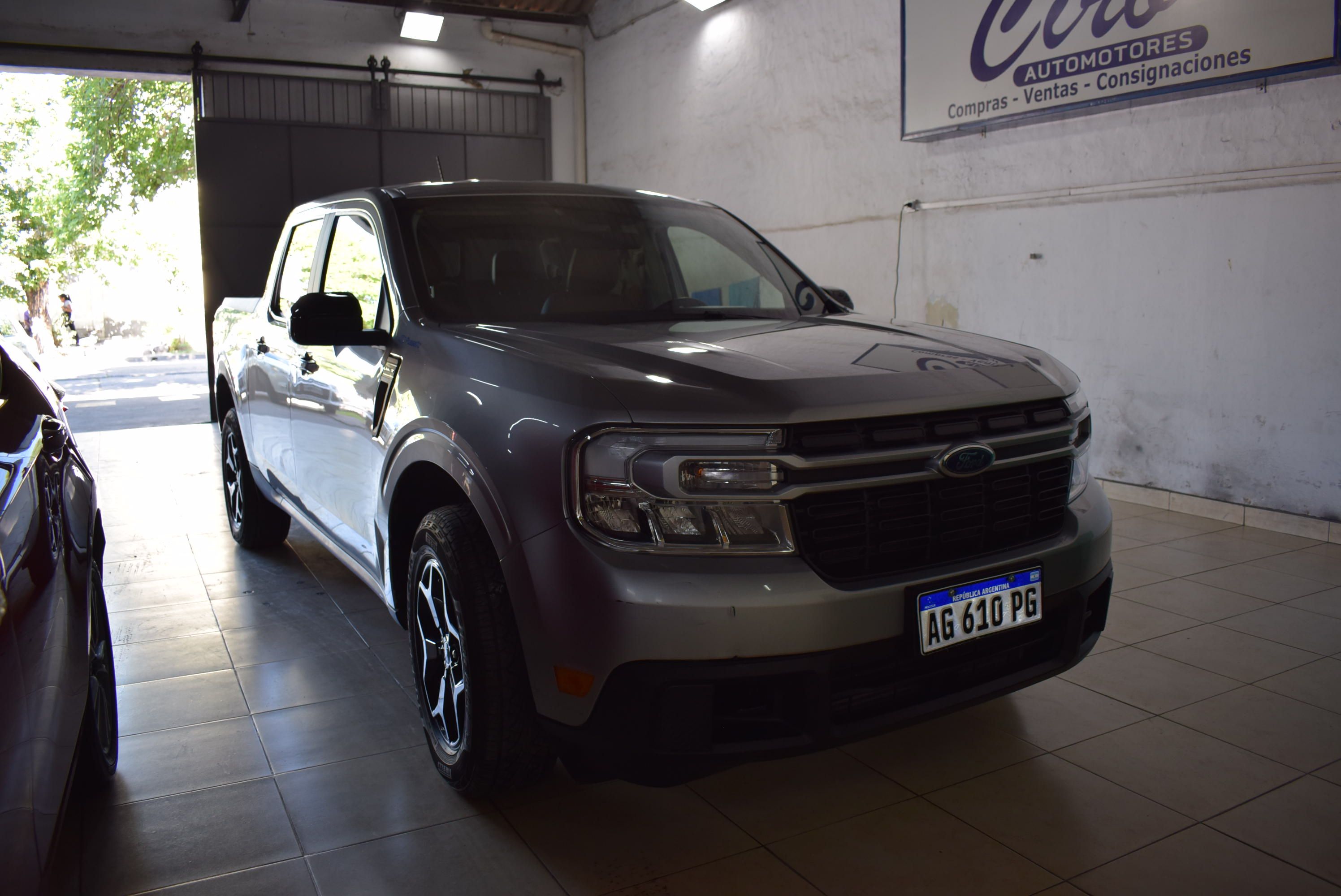 Ford MAVERICK LARIAT 2.0 1
