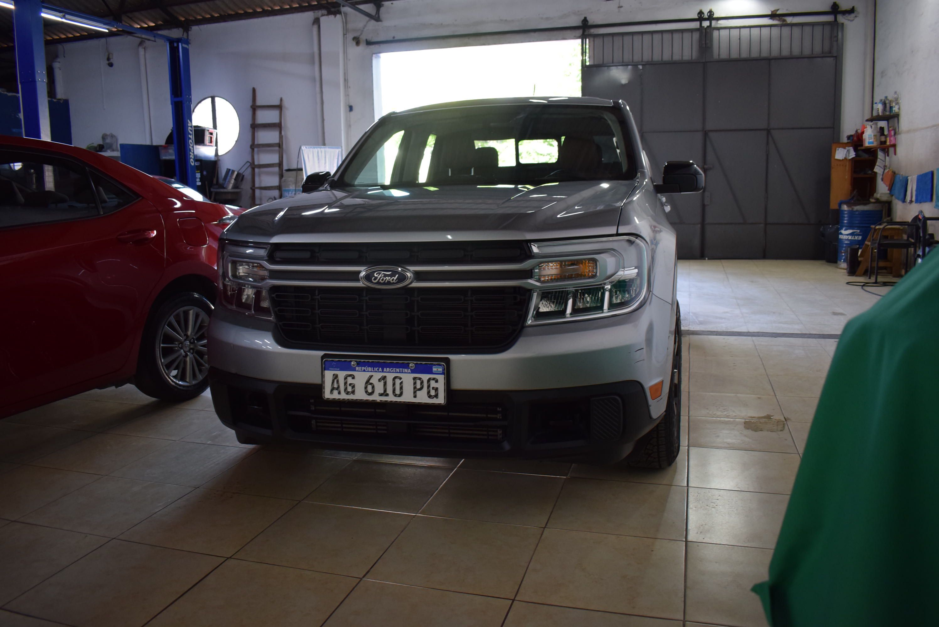 Ford MAVERICK LARIAT 2.0 4