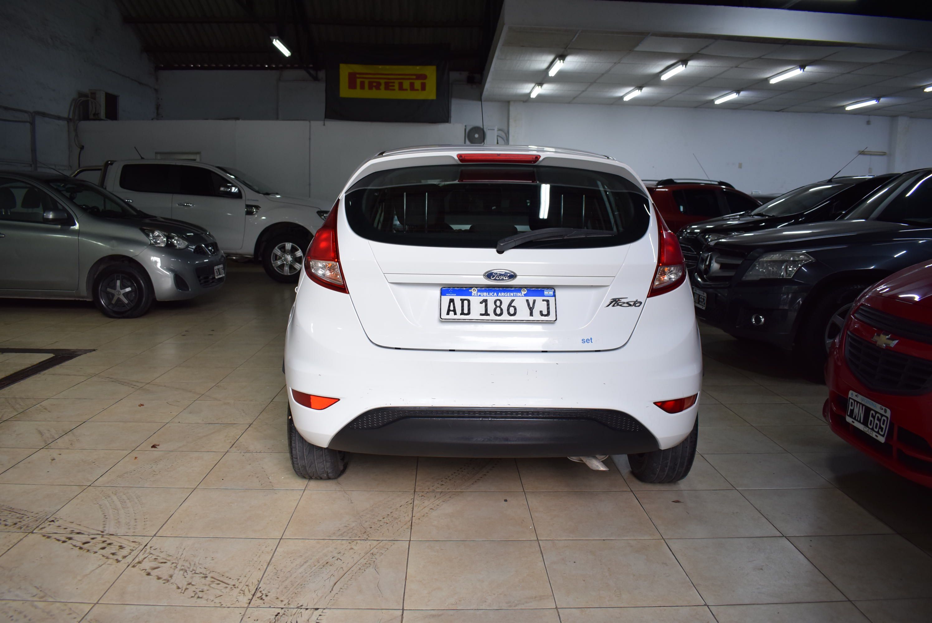 Ford FIESTA S PLUS  3