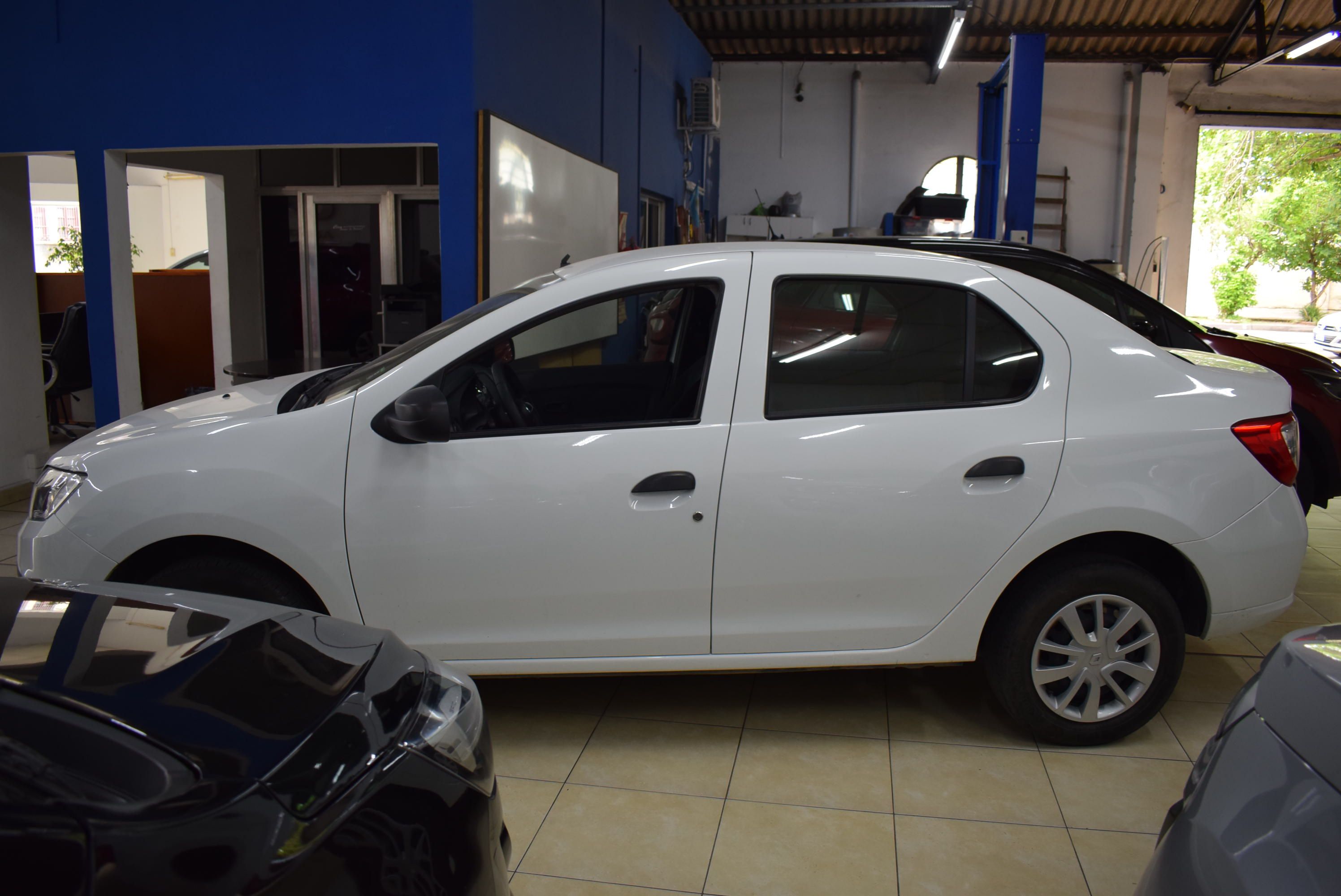 Renault LOGAN LIFE 1.6 4