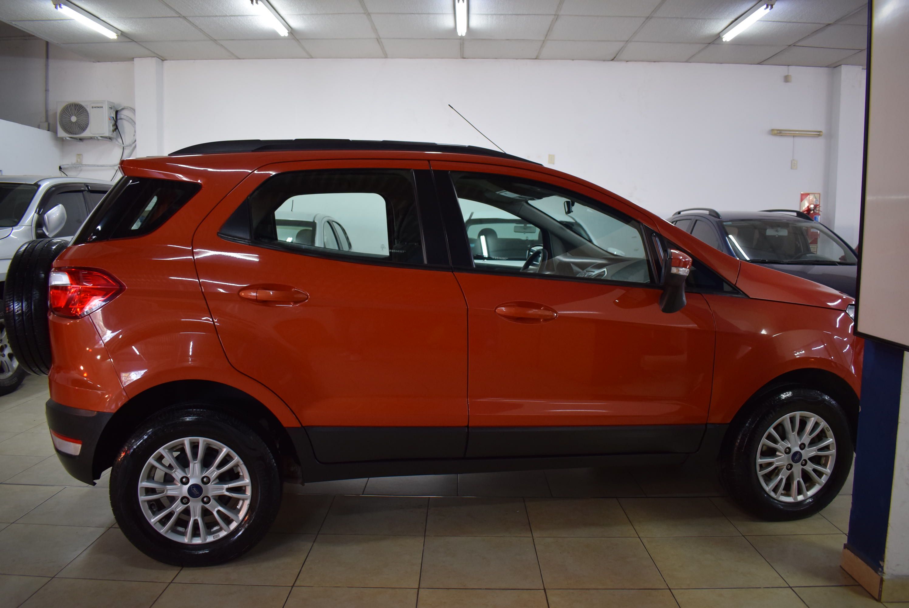 Ford ECOSPORT 5