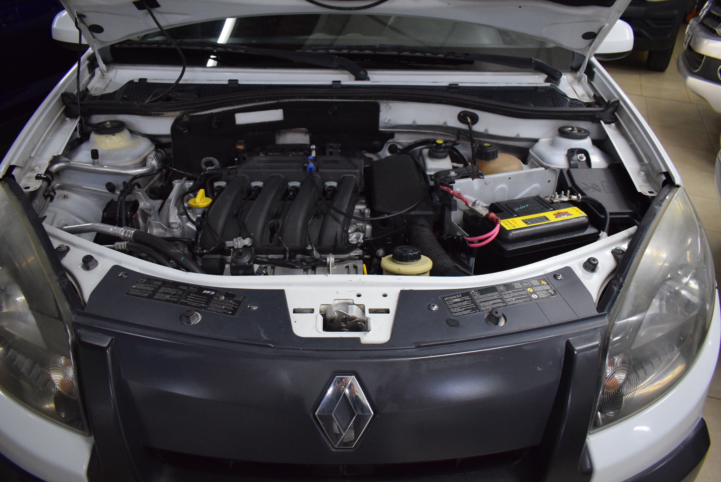 Renault SANDERO STEPWAY PRIVILEGE NAV 5