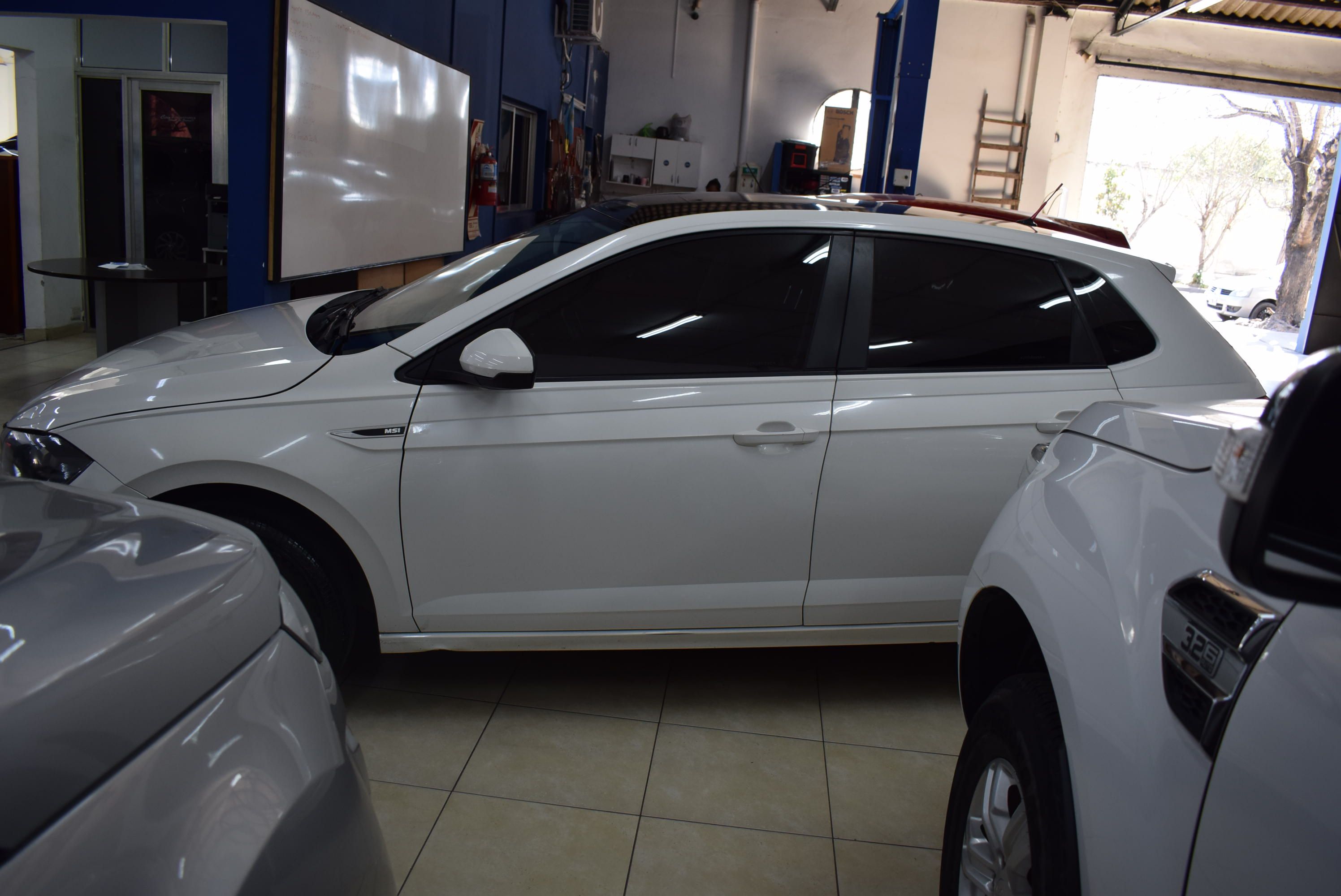 Volkswagen POLO TRENDLINE 1.6  2