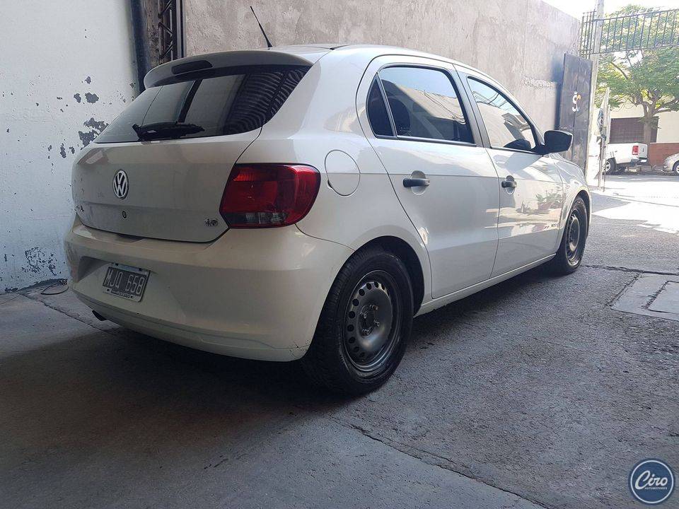 2013 Volkswagen gol trend pack i gnc 3