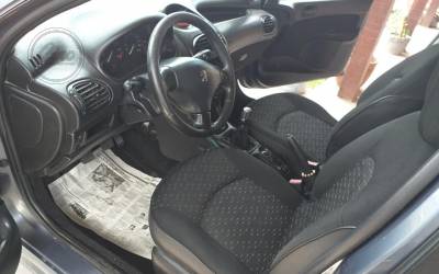 peugeot 206 1.4 mod 2006 Exelente estado Todos los papeles