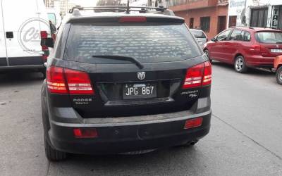 VENDO DODGE JOURNEY MOD 2011 100MIL KMS