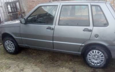 Fiat uno Fire con aire full modelo 2011