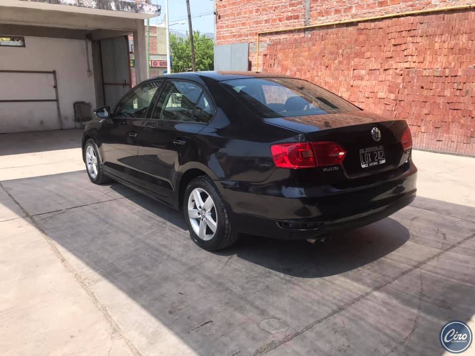 vw vento 2012 7