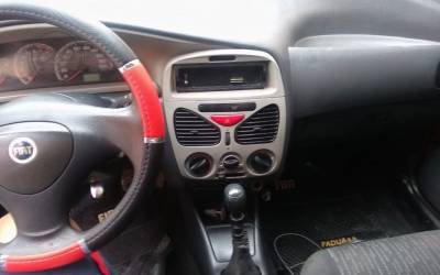 2012 Fiat Siena