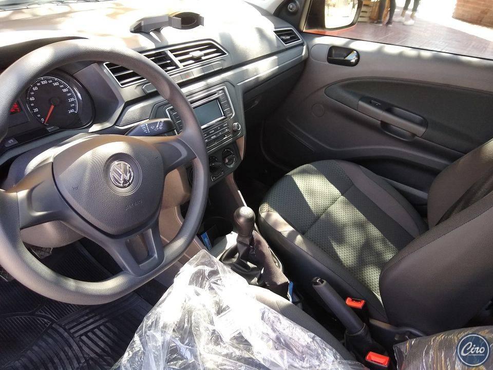 GOL TREND EDICIÓN NUEVA 0 KM PATENTADO RETIRADO HACE 1 SEMANA DEL CONSECIONARIO . 6