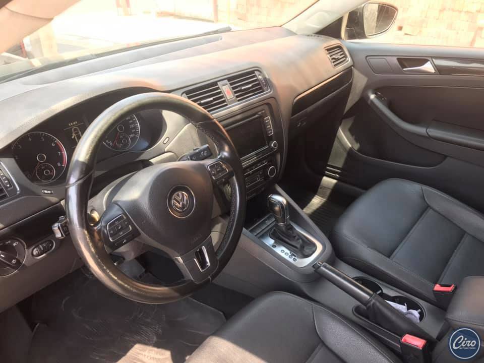 vw vento 2012 4