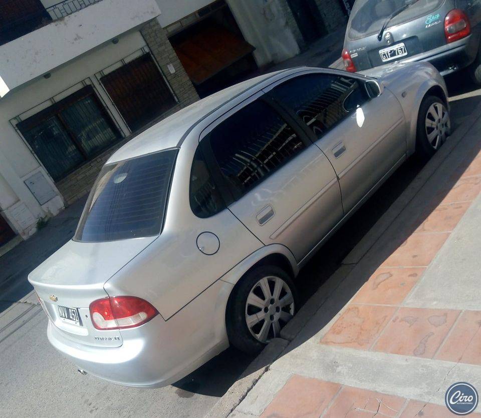 Corsa 2014 con GNC muy lindo!! 2