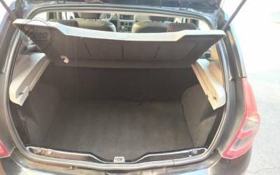 Renault Sandero 2010