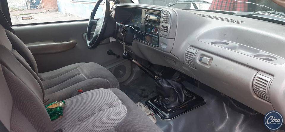Chevrolet Silverado 2001 5